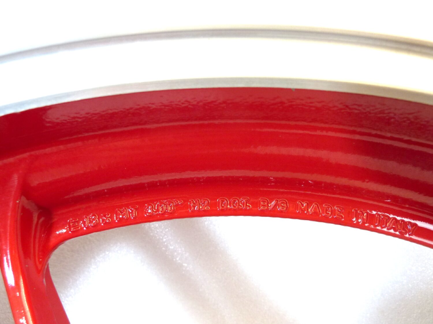 Cerchio posteriore Moto Guzzi Le Mans 4 5 1000 18 x 3 ruota - immagine 5