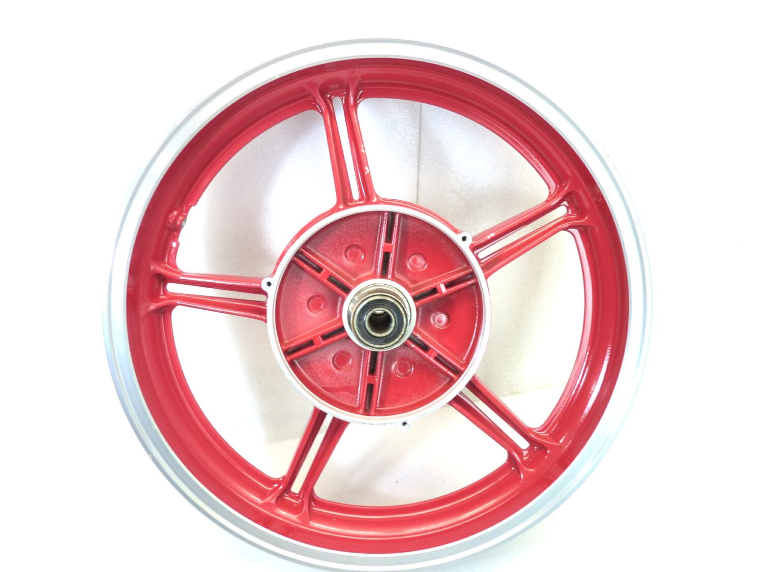 Cerchio posteriore Moto Guzzi Le Mans 4 5 1000 18 x 3 ruota - immagine 12