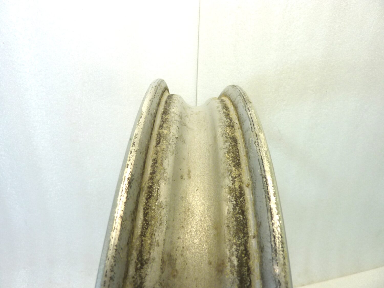 Cerchio posteriore Guzzi V35 V50 18 x 2,15 ruota - immagine 7