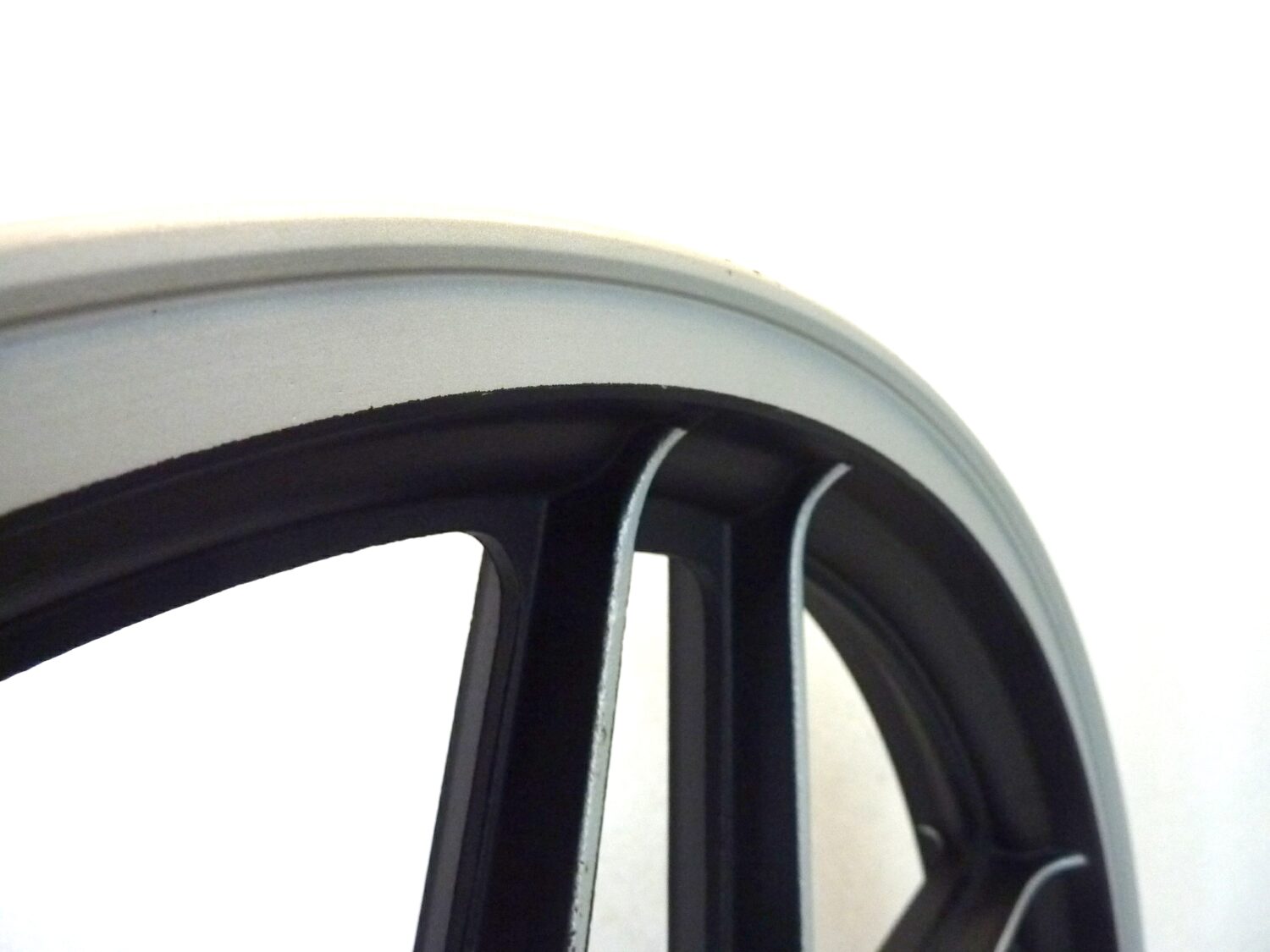 Cerchio anteriore Guzzi V35 V50 2 1,85 x 18 ruota Nuovo fondo di magazzino leggi descrizione - immagine 12
