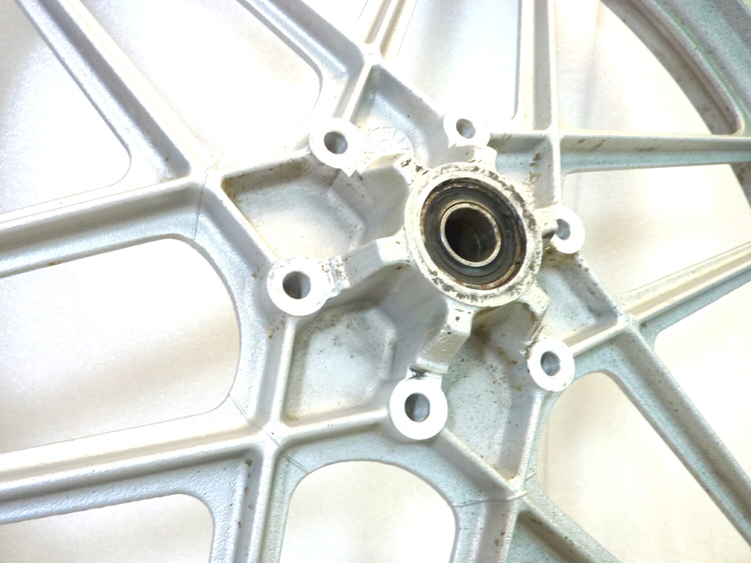 Cerchio anteriore Moto Guzzi 125 2C 4T ruota - immagine 4