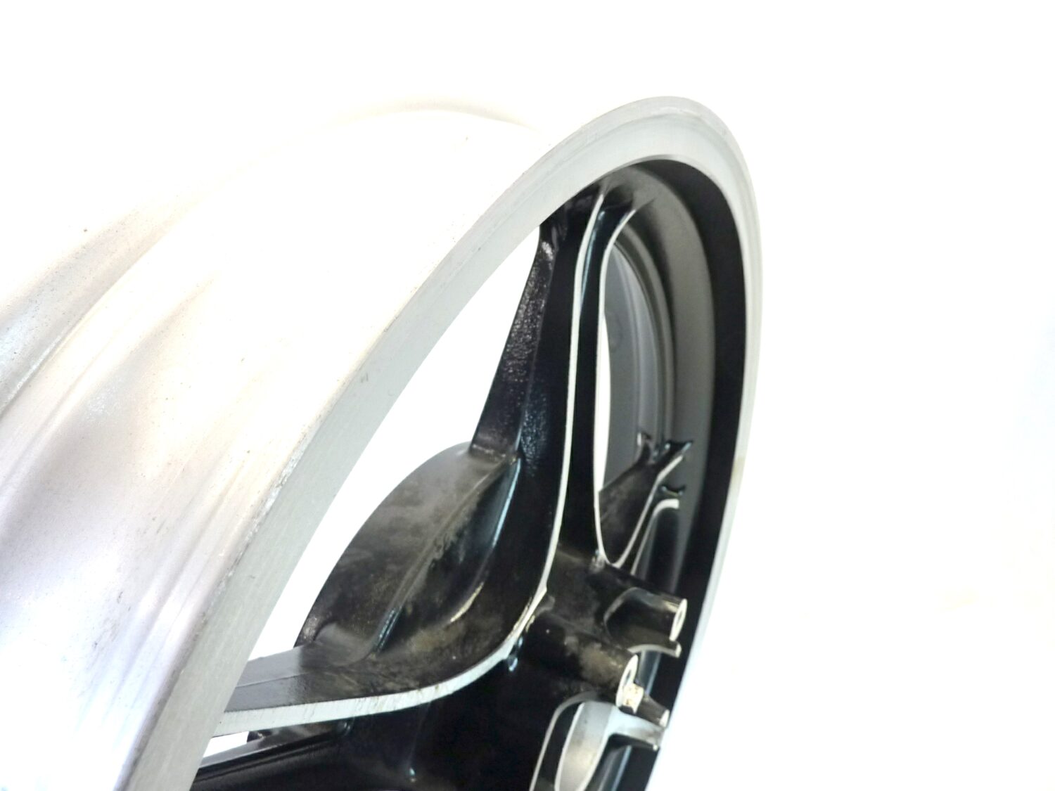 Cerchio posteriore Guzzi California 3 18 x MT 3,00 H2 cod 29630650 ruota Nuovo fondo di magazzino leggi descrizione - immagine 6
