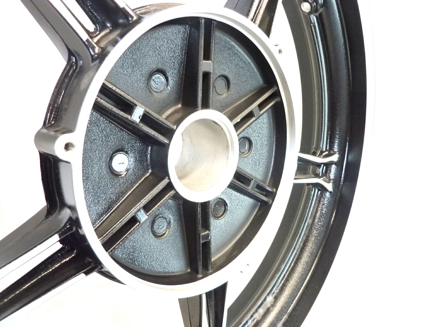 Cerchio posteriore Guzzi California 3 18 x MT 3,00 H2 cod 29630650 ruota Nuovo fondo di magazzino leggi descrizione - immagine 10