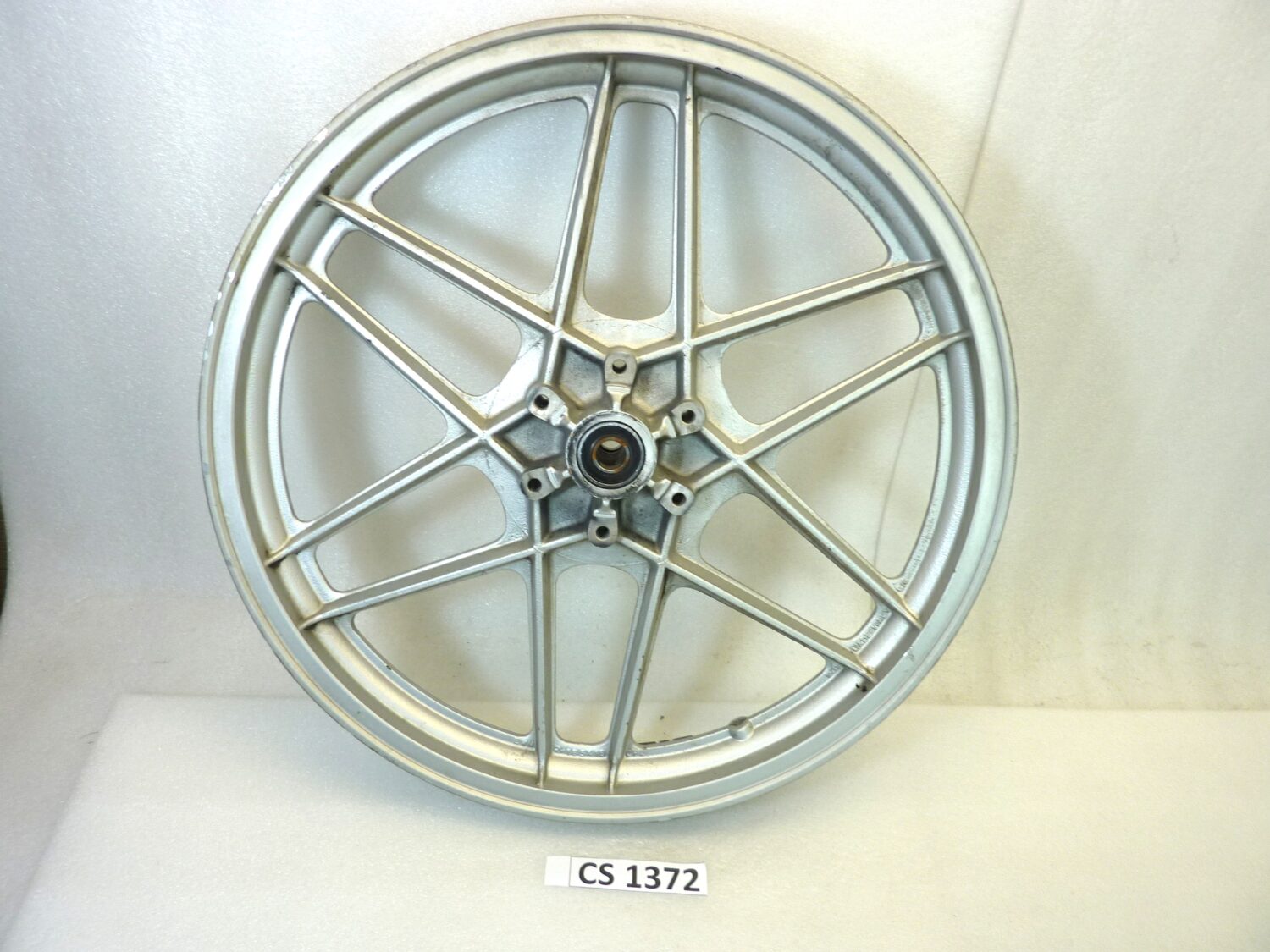 Cerchio anteriore Guzzi V35 V50 2 1,85 18 ruota cod GU19610300 GU19610305 vedi mozzo