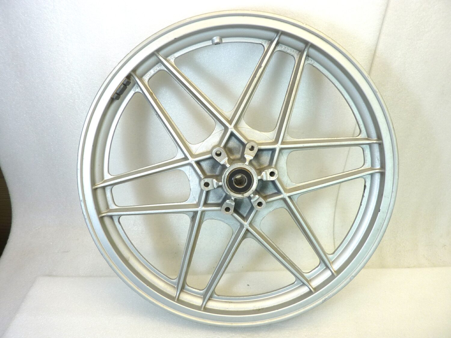 Cerchio anteriore Guzzi V35 V50 2 1,85 18 cod GU19610300 GU19610305 vedi foto mozzo ruota - immagine 8