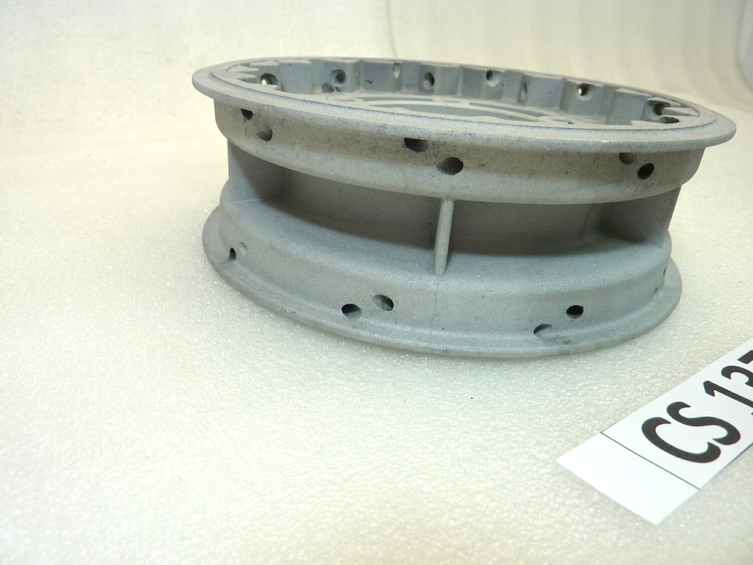 Mozzo ruota anteriore Guzzi California Nevada 40 fori grezzo diam 180 mm interasse fori 103 mm Nuovo fondo di magazzino - VEDI FOTO - LEGGI DESCRIZIONE - immagine 2