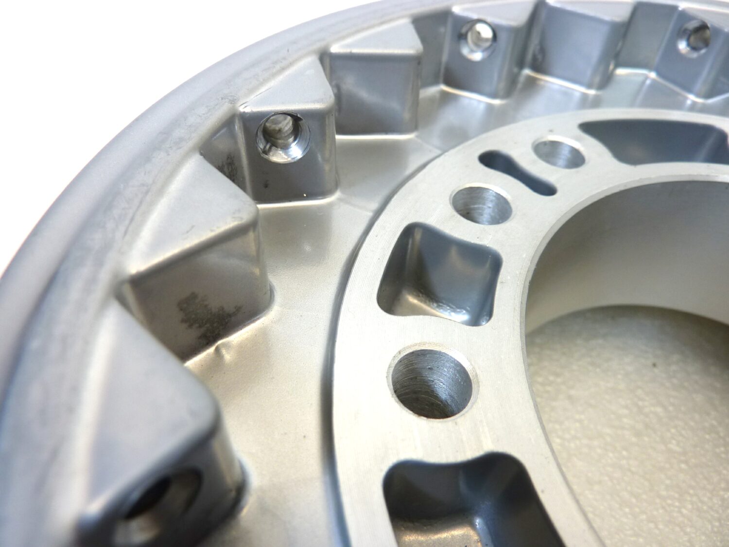 Mozzo ruota anteriore Guzzi California 40 fori diam 180 mm interasse fori 104 mm Nuovo fondo di magazzino - VEDI FOTO - LEGGI DESCRIZIONE - immagine 7