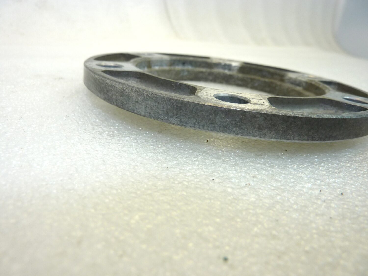 Flangia distanziale Guzzi 6 fori diam est 120 mm diam interno 75 mm spessore 8 mm - immagine 8