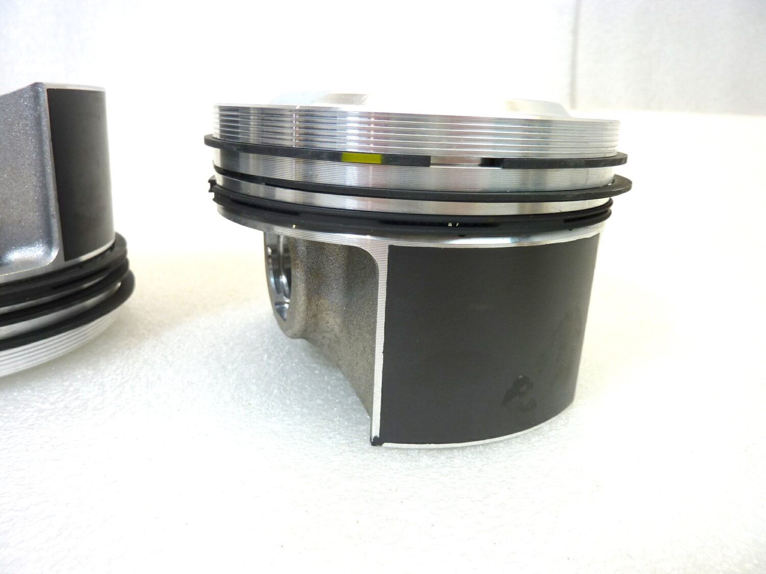 Coppia pistoni Guzzi California 1100 1995 - 2005 diam 92 mm cod GU03060230 Nuovo fondo di magazzino - VEDI FOTO - LEGGI DESCRIZIONE - immagine 8