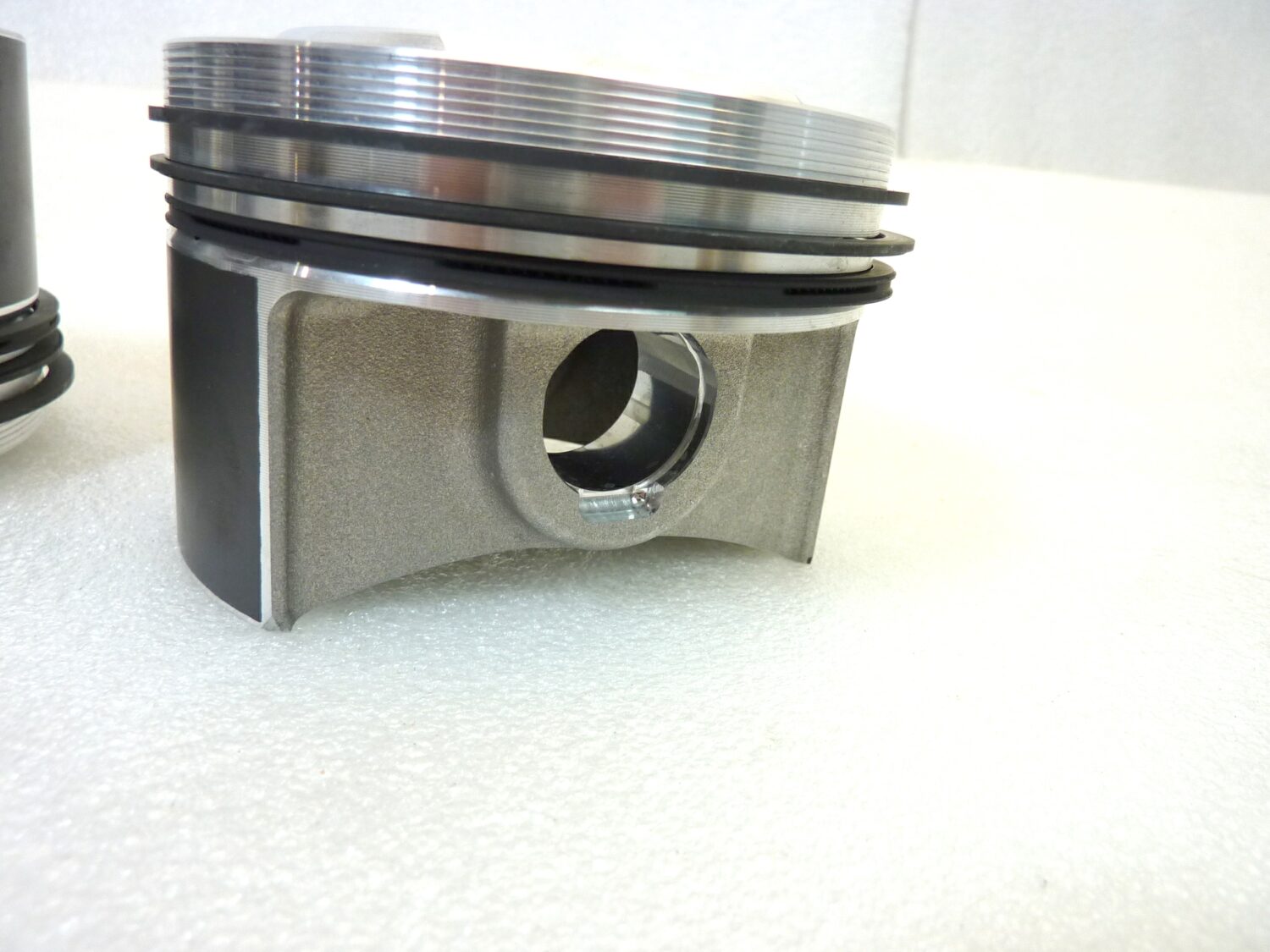 Coppia pistoni Guzzi California 1100 1995 - 2005 diam 92 mm cod GU03060230 Nuovo fondo di magazzino - VEDI FOTO - LEGGI DESCRIZIONE - immagine 10