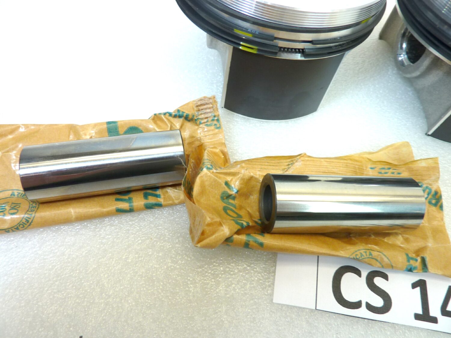 Coppia pistoni Guzzi California 1100 1995 - 2005 diam 92 mm cod GU03060230 Nuovo fondo di magazzino - VEDI FOTO - LEGGI DESCRIZIONE - immagine 14