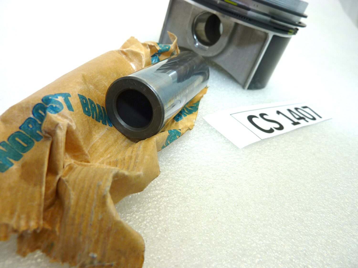 Pistone Guzzi V11 Sport diam 92 mm cod GU01060231 Nuovo fondo di magazzino - VEDI FOTO - LEGGI DESCRIZIONE - immagine 2