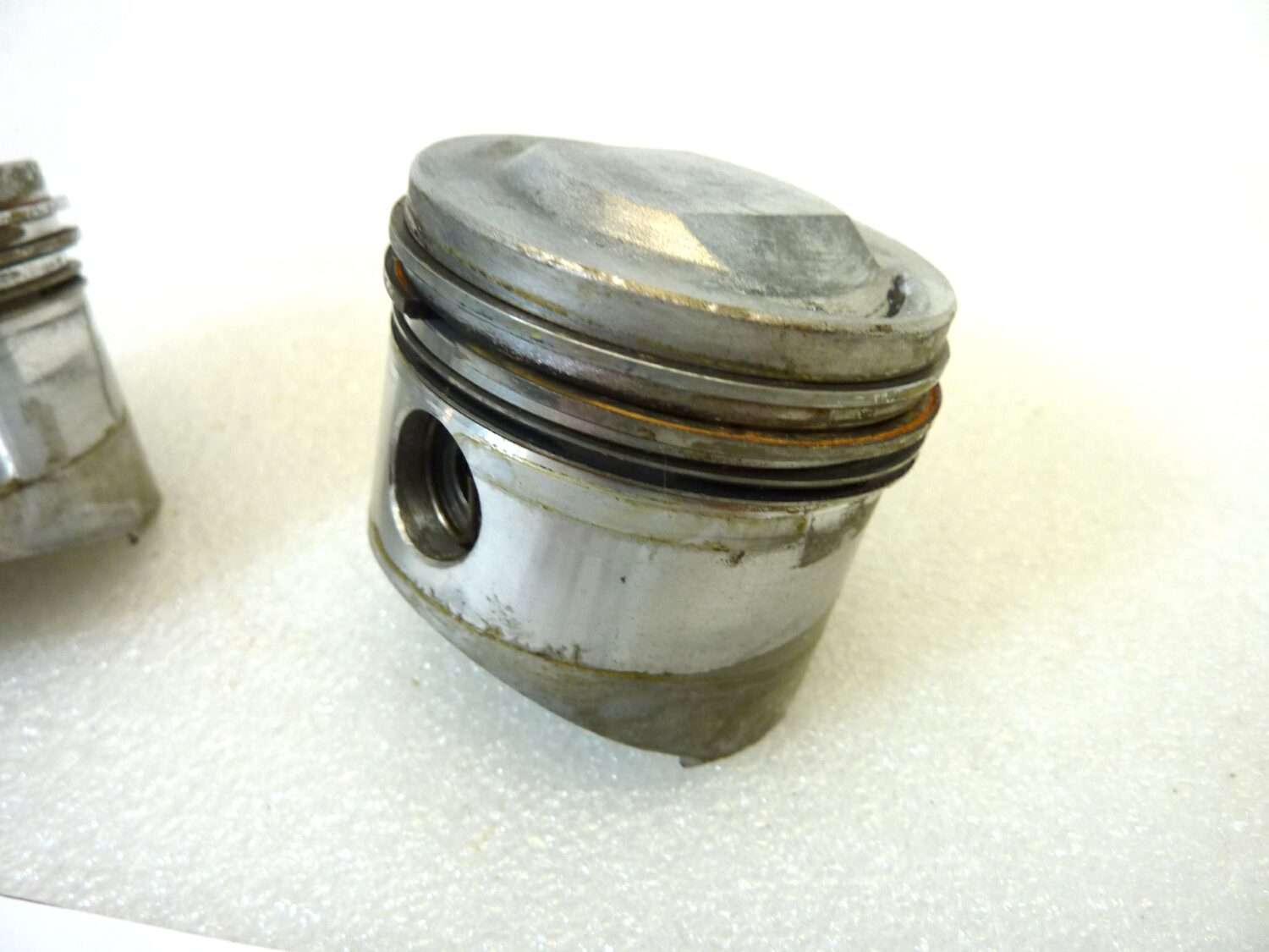 Coppia pistoni Guzzi 125 2C Mondial 2950 - immagine 4