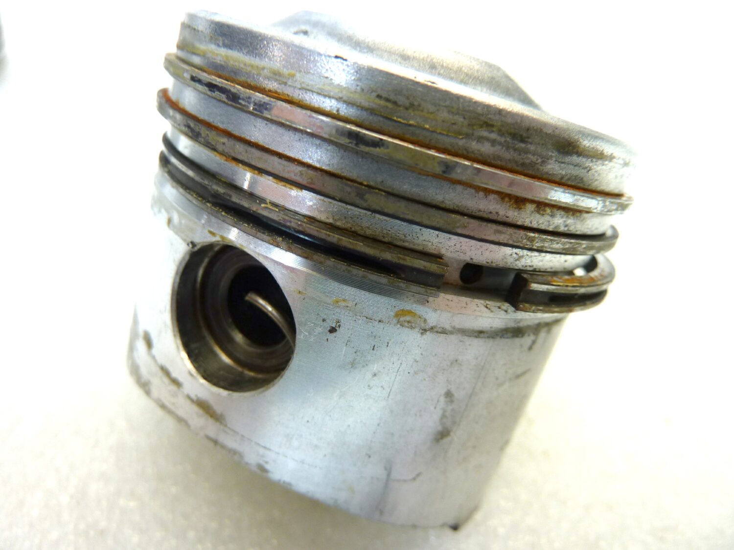 Coppia pistoni Guzzi 125 2C Mondial 2950 - immagine 16