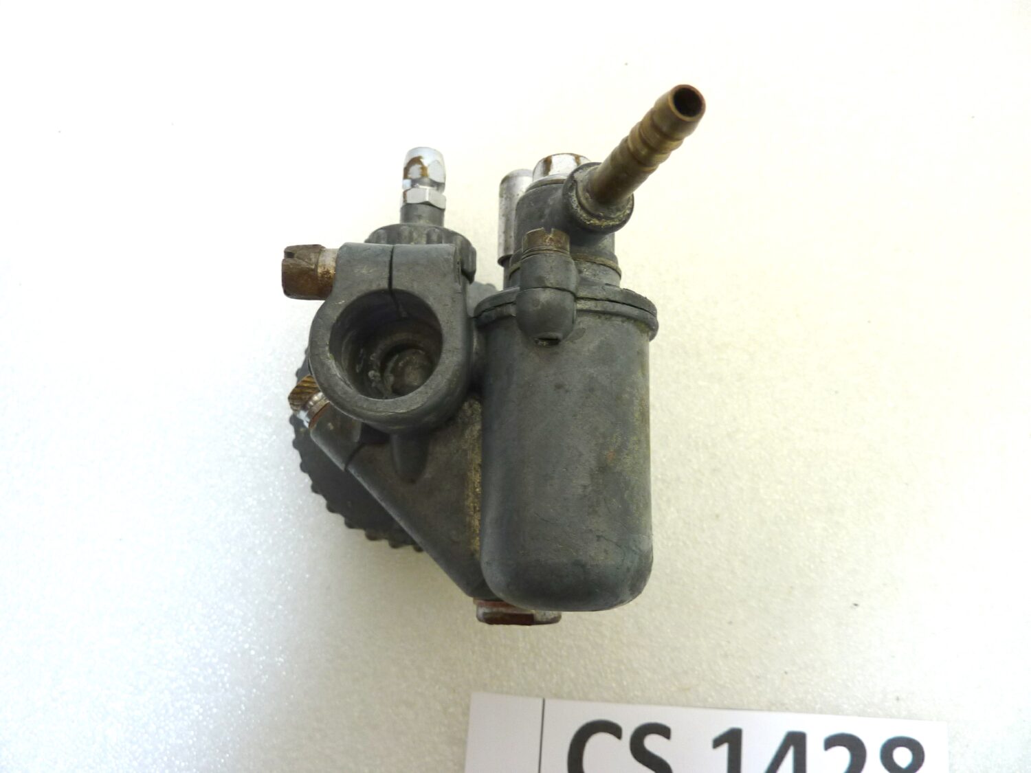 Carburatore Dell'Orto T 19 SA T19SA OGGETTO NON TESTATO, PROPOSTO COME DA RITROVAMENTO, COME DA FOTO, NON APERTO, NON VERIFICATO, SOLO PARZIALE PULIZIA ESTERNA - immagine 9