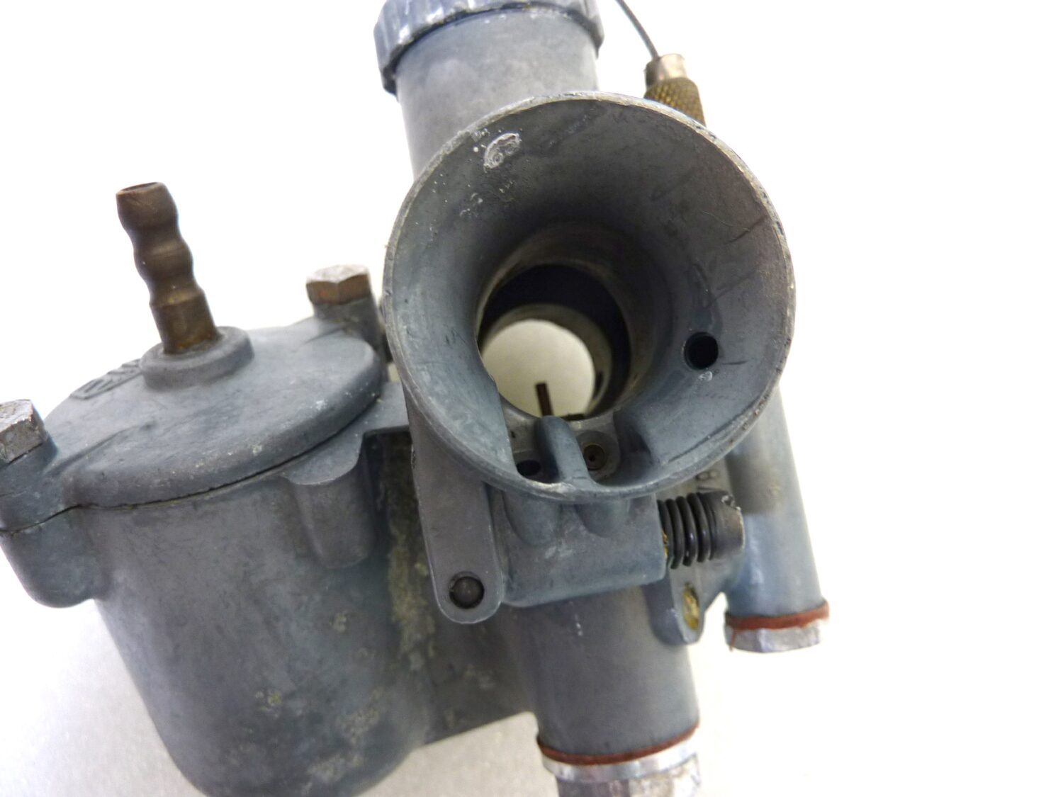 Carburatore Bing 1 18 12 OGGETTO NON TESTATO, PROPOSTO COME DA RITROVAMENTO, COME DA FOTO, NON APERTO, NON VERIFICATO, SOLO PARZIALE PULIZIA ESTERNA - immagine 10
