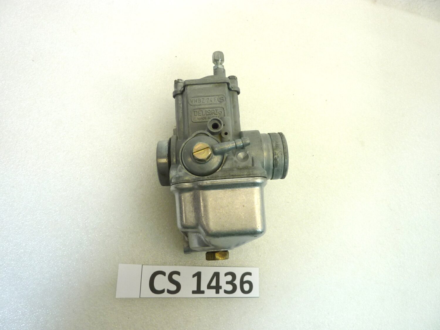 Carburatore Dell'Orto VHBZ 24 F S VHBZ24FS OGGETTO NON TESTATO, PROPOSTO COME DA RITROVAMENTO, COME DA FOTO, NON APERTO, NON VERIFICATO, SOLO PARZIALE PULIZIA ESTERNA
