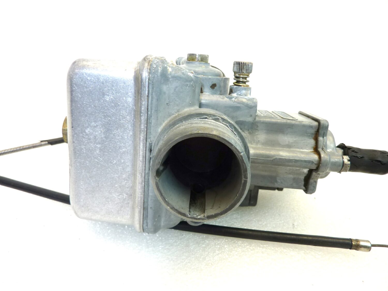 Carburatore Dell'Orto VHBZ 24 F D con collettore Guzzi V35 e comando aria VHBZ24FD OGGETTO NON TESTATO, PROPOSTO COME DA RITROVAMENTO, COME DA FOTO, NON APERTO, NON VERIFICATO, SOLO PARZIALE PULIZIA ESTERNA - immagine 12