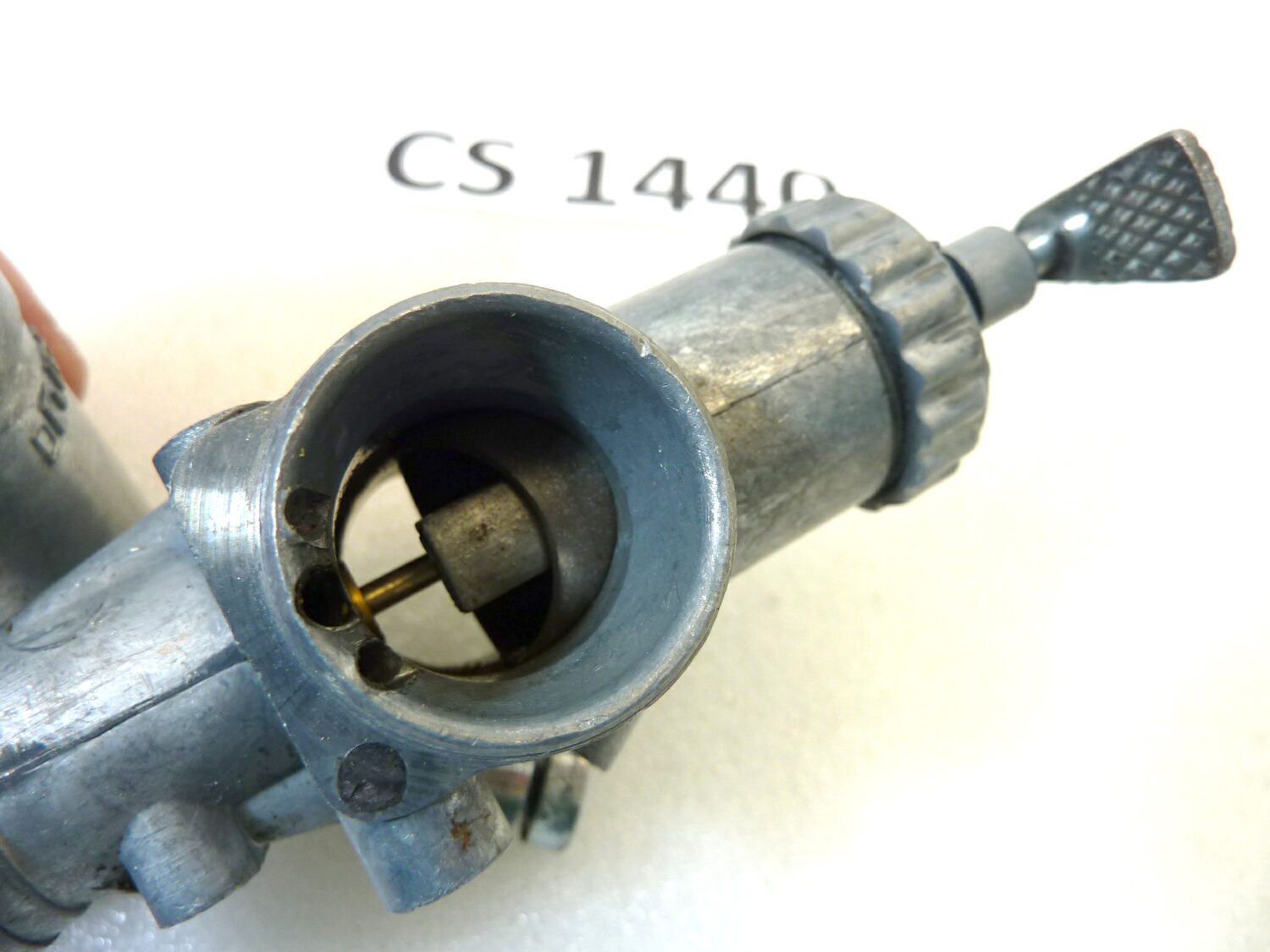 Carburatore Dell'Orto UA 19 S UA19S OGGETTO NON TESTATO, PROPOSTO COME DA RITROVAMENTO, COME DA FOTO, NON APERTO, NON VERIFICATO, SOLO PARZIALE PULIZIA ESTERNA - immagine 13