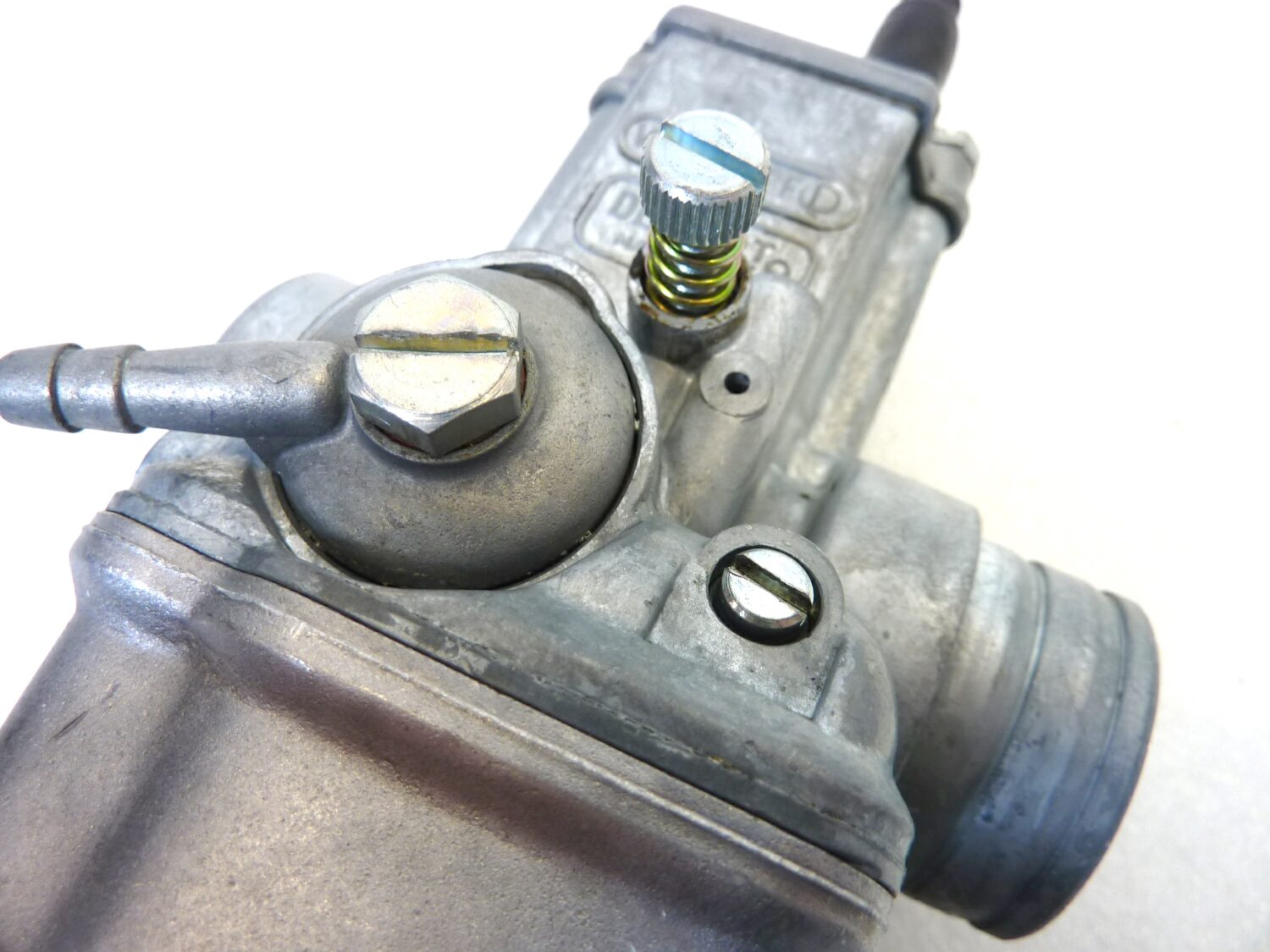 Carburatore Dell'Orto VHBZ 26 F D VHBZ26FD OGGETTO NON TESTATO, PROPOSTO COME DA RITROVAMENTO, COME DA FOTO, NON APERTO, NON VERIFICATO, SOLO PARZIALE PULIZIA ESTERNA - immagine 4
