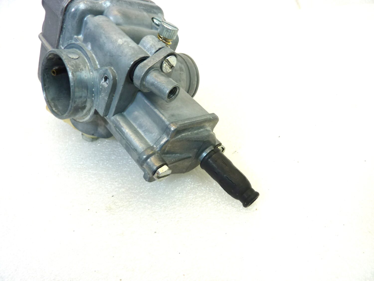 Carburatore Dell'Orto VHBZ 26 FS VHBZ26FS OGGETTO NON TESTATO, PROPOSTO COME DA RITROVAMENTO, COME DA FOTO, NON APERTO, NON VERIFICATO, SOLO PARZIALE PULIZIA ESTERNA - immagine 10