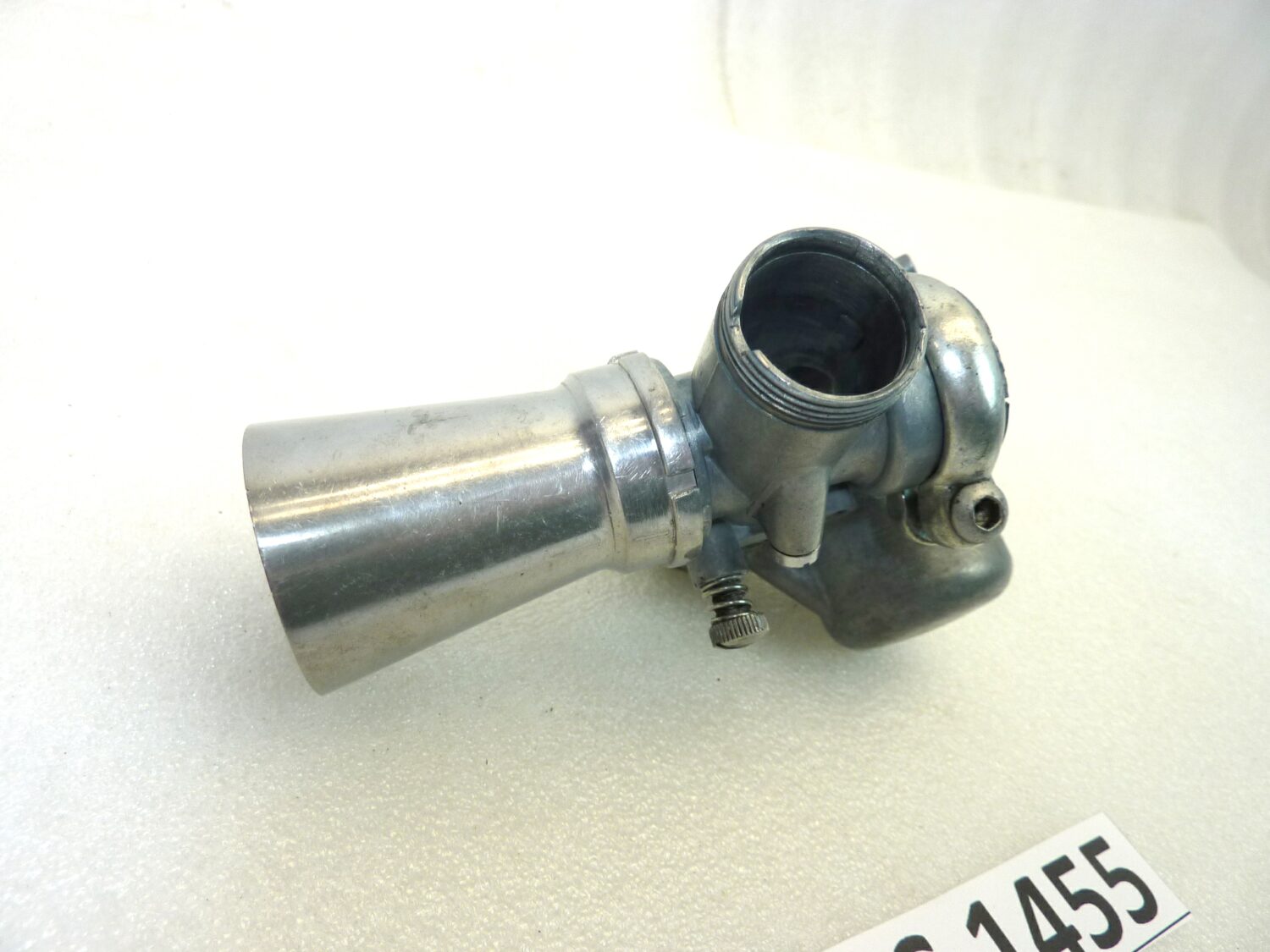 Carburatore Dell'Orto UA 16 BS UA16BS come da foto con trombetta OGGETTO NON TESTATO, PROPOSTO COME DA RITROVAMENTO, COME DA FOTO, NON APERTO, NON VERIFICATO, SOLO PARZIALE PULIZIA ESTERNA - immagine 2