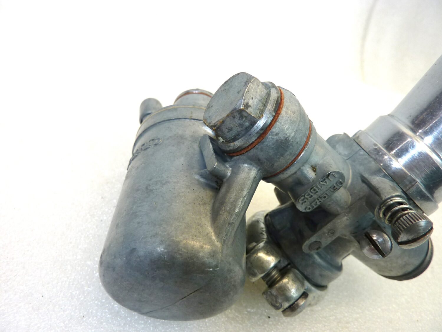 Carburatore Dell'Orto UA 16 BS UA16BS come da foto con trombetta OGGETTO NON TESTATO, PROPOSTO COME DA RITROVAMENTO, COME DA FOTO, NON APERTO, NON VERIFICATO, SOLO PARZIALE PULIZIA ESTERNA - immagine 9