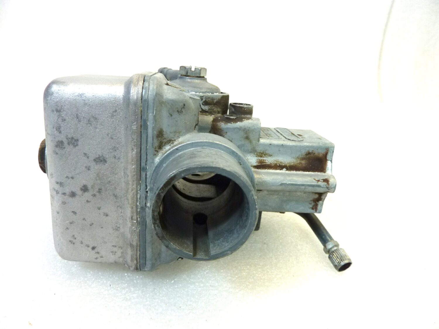 Carburatore Dell'Orto VHBZ 26 FS VHBZ26FS OGGETTO NON TESTATO, PROPOSTO COME DA RITROVAMENTO, COME DA FOTO, NON APERTO, NON VERIFICATO, SOLO PARZIALE PULIZIA ESTERNA - immagine 5