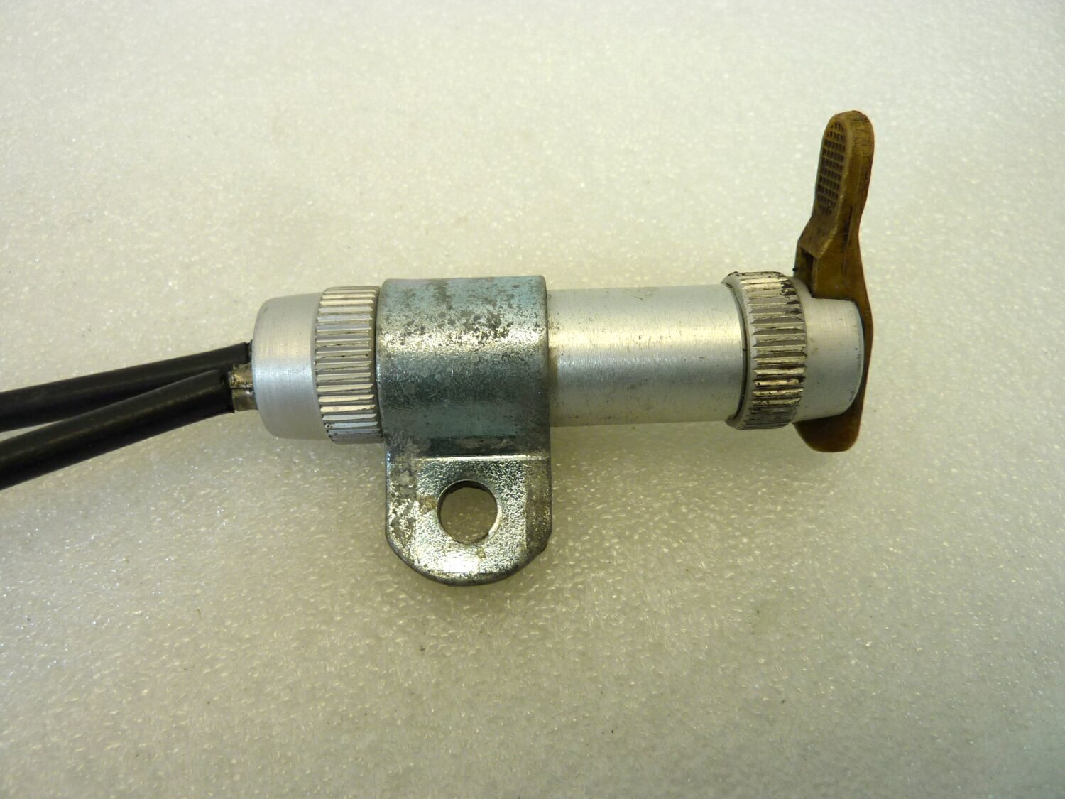 Carburatore Dell'Orto VHBZ 24 FS VHBZ24FS con collettore Guzzi V35 e comando aria OGGETTO NON TESTATO, PROPOSTO COME DA RITROVAMENTO, COME DA FOTO, NON APERTO, NON VERIFICATO, SOLO PARZIALE PULIZIA ESTERNA - immagine 6