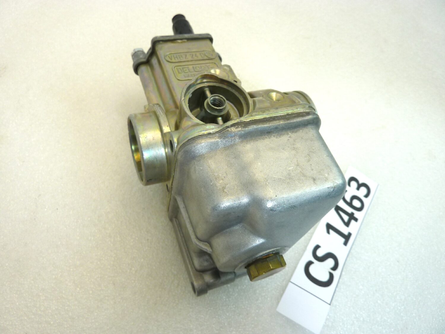 Carburatore Dell'Orto VHBZ 24 DS VHBZ24DS OGGETTO NON TESTATO, PROPOSTO COME DA RITROVAMENTO, COME DA FOTO, NON APERTO, NON VERIFICATO, SOLO PARZIALE PULIZIA ESTERNA - immagine 2