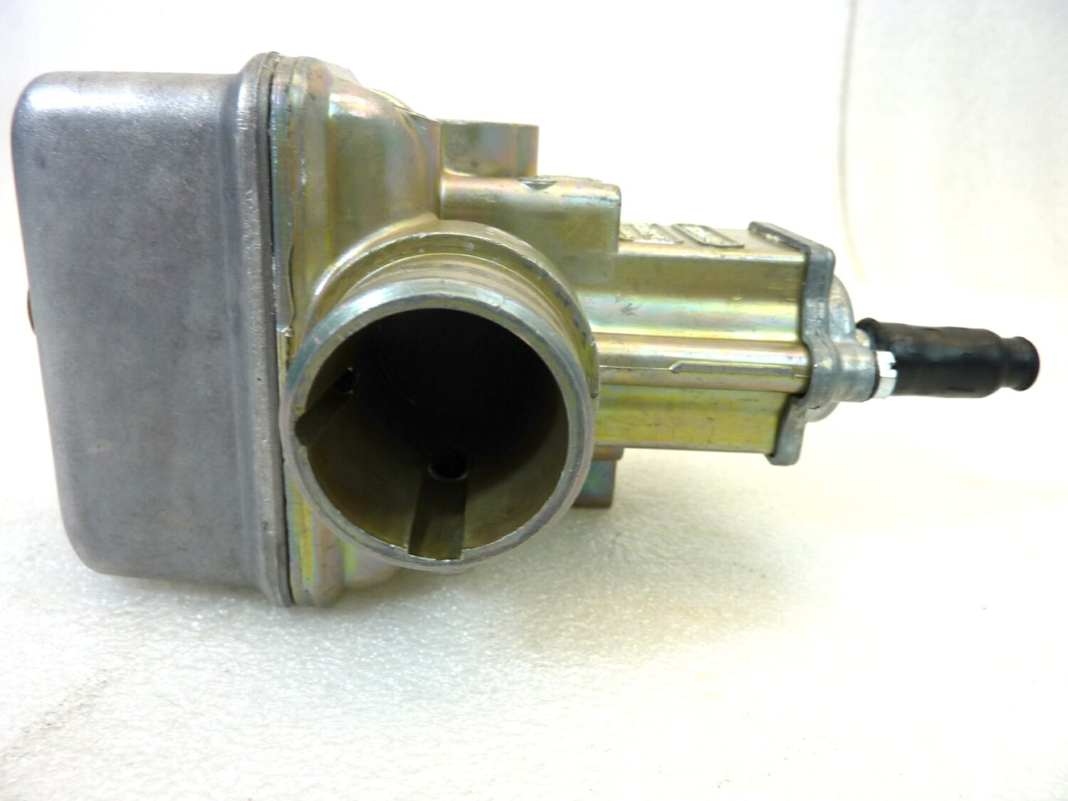 Carburatore Dell'Orto VHBZ 24 DS VHBZ24DS OGGETTO NON TESTATO, PROPOSTO COME DA RITROVAMENTO, COME DA FOTO, NON APERTO, NON VERIFICATO, SOLO PARZIALE PULIZIA ESTERNA - immagine 8