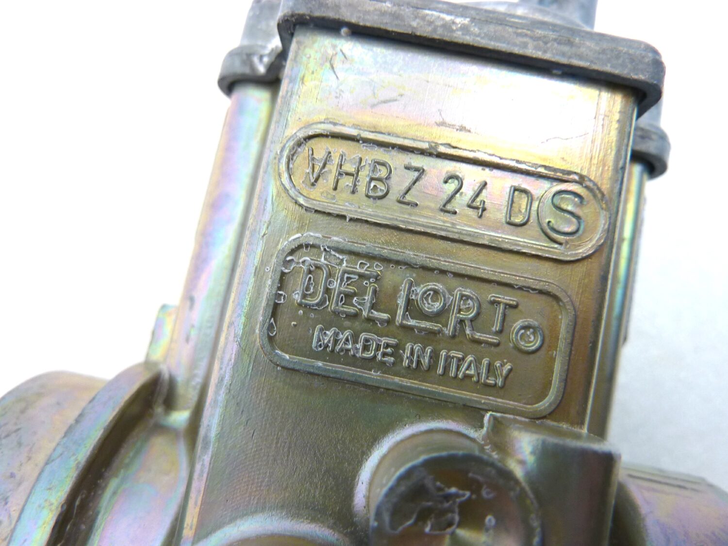Carburatore Dell'Orto VHBZ 24 DS VHBZ24DS OGGETTO NON TESTATO, PROPOSTO COME DA RITROVAMENTO, COME DA FOTO, NON APERTO, NON VERIFICATO, SOLO PARZIALE PULIZIA ESTERNA - immagine 6