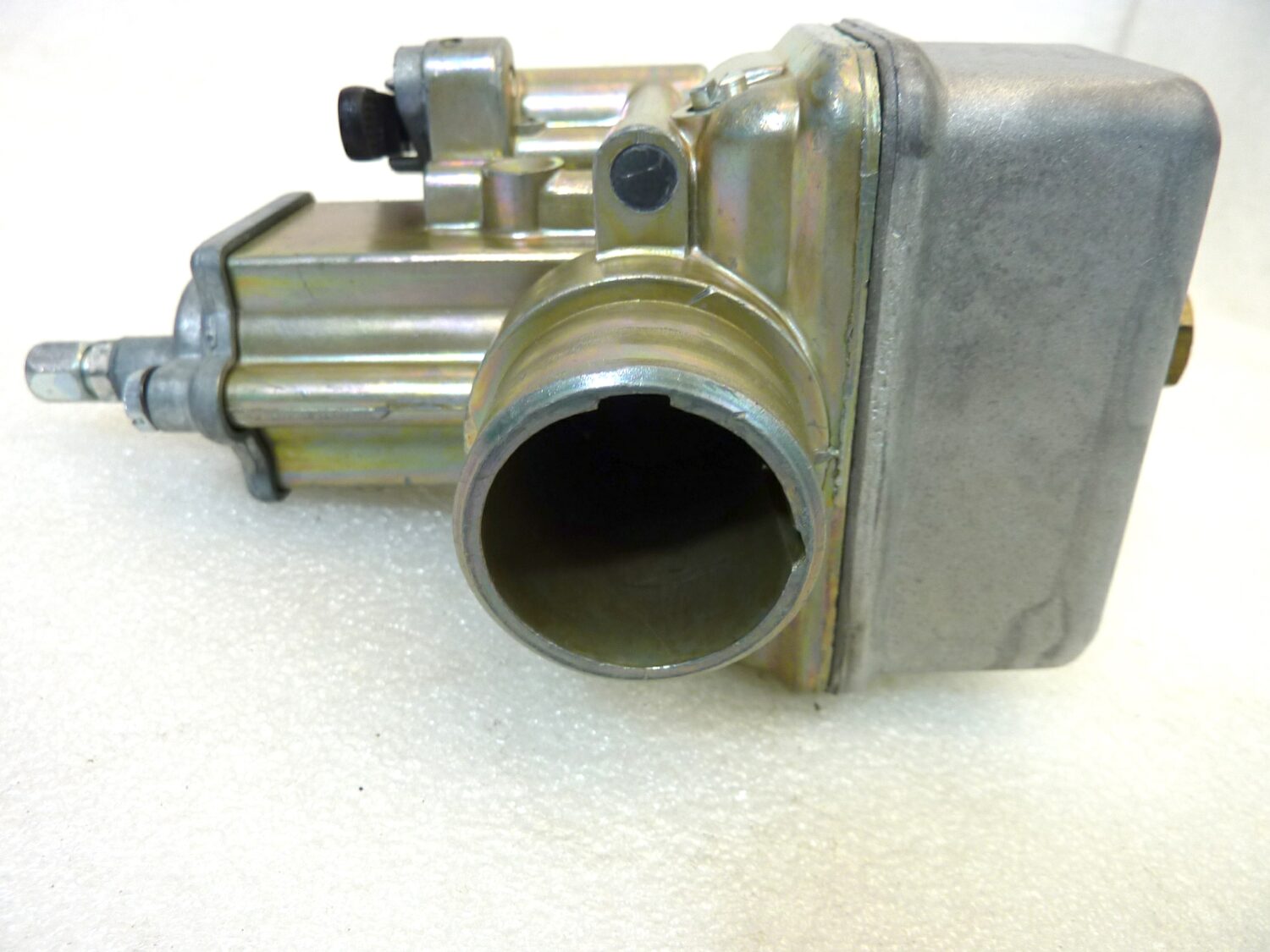 Carburatore Dell'Orto VHBZ 24 DS VHBZ24DS OGGETTO NON TESTATO, PROPOSTO COME DA RITROVAMENTO, COME DA FOTO, NON APERTO, NON VERIFICATO, SOLO PARZIALE PULIZIA ESTERNA - immagine 11