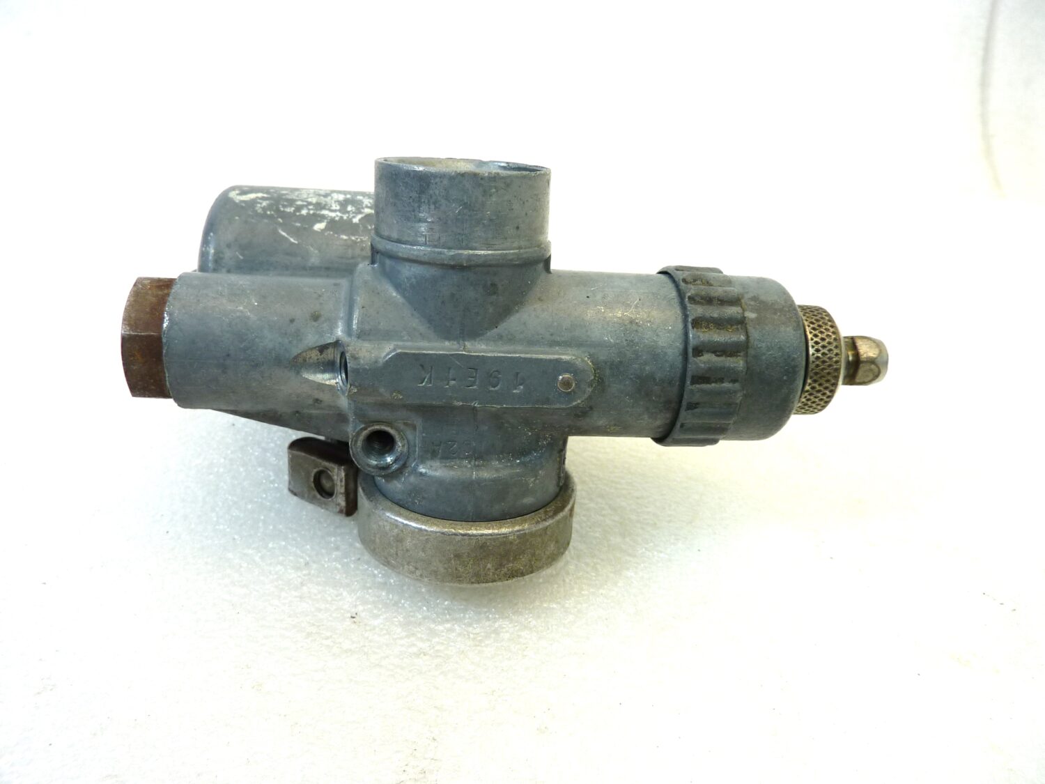 Carburatore Fischer 19E1K C2A senza galleggiante OGGETTO NON TESTATO, PROPOSTO COME DA RITROVAMENTO, COME DA FOTO, NON APERTO, NON VERIFICATO, SOLO PARZIALE PULIZIA ESTERNA - immagine 4