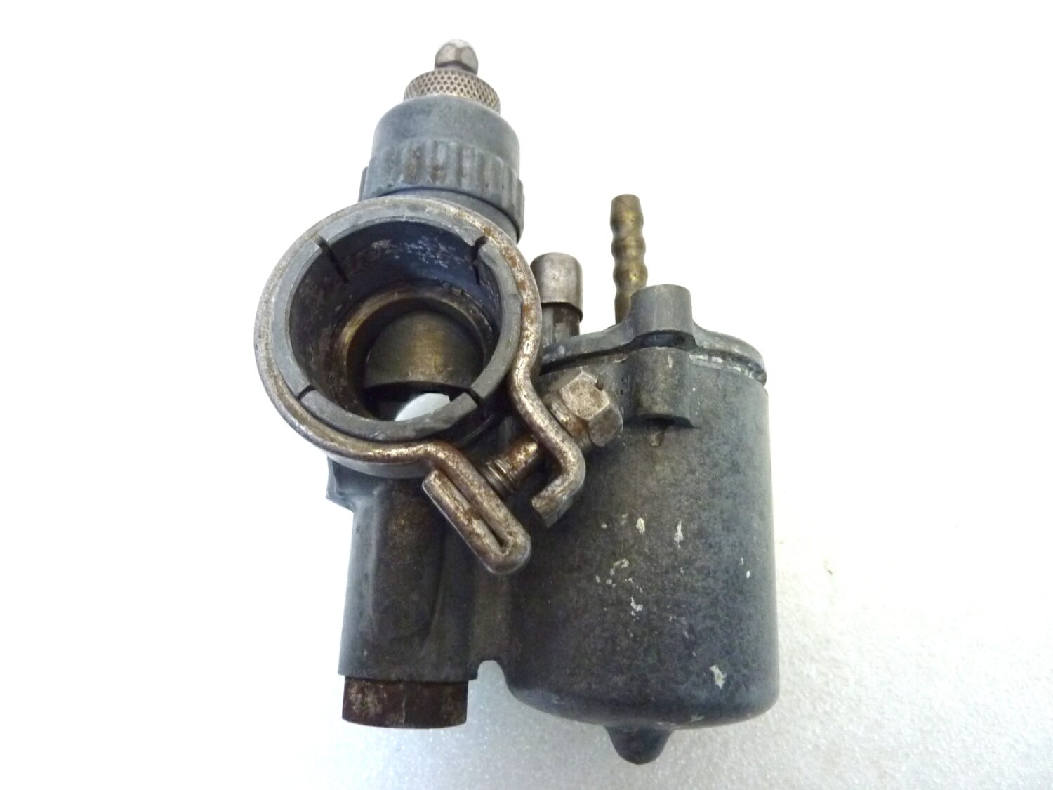 Carburatore Fischer 19E1K C2A senza galleggiante OGGETTO NON TESTATO, PROPOSTO COME DA RITROVAMENTO, COME DA FOTO, NON APERTO, NON VERIFICATO, SOLO PARZIALE PULIZIA ESTERNA - immagine 6