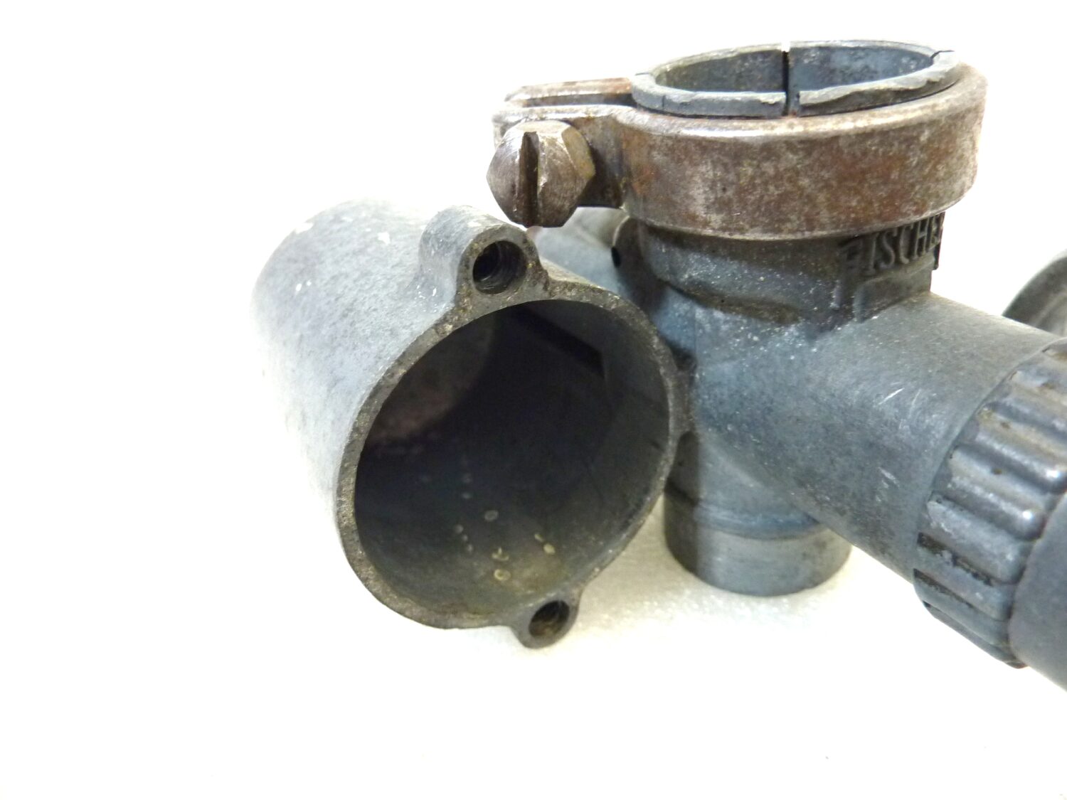 Carburatore Fischer 19E1K C2A senza galleggiante OGGETTO NON TESTATO, PROPOSTO COME DA RITROVAMENTO, COME DA FOTO, NON APERTO, NON VERIFICATO, SOLO PARZIALE PULIZIA ESTERNA - immagine 8