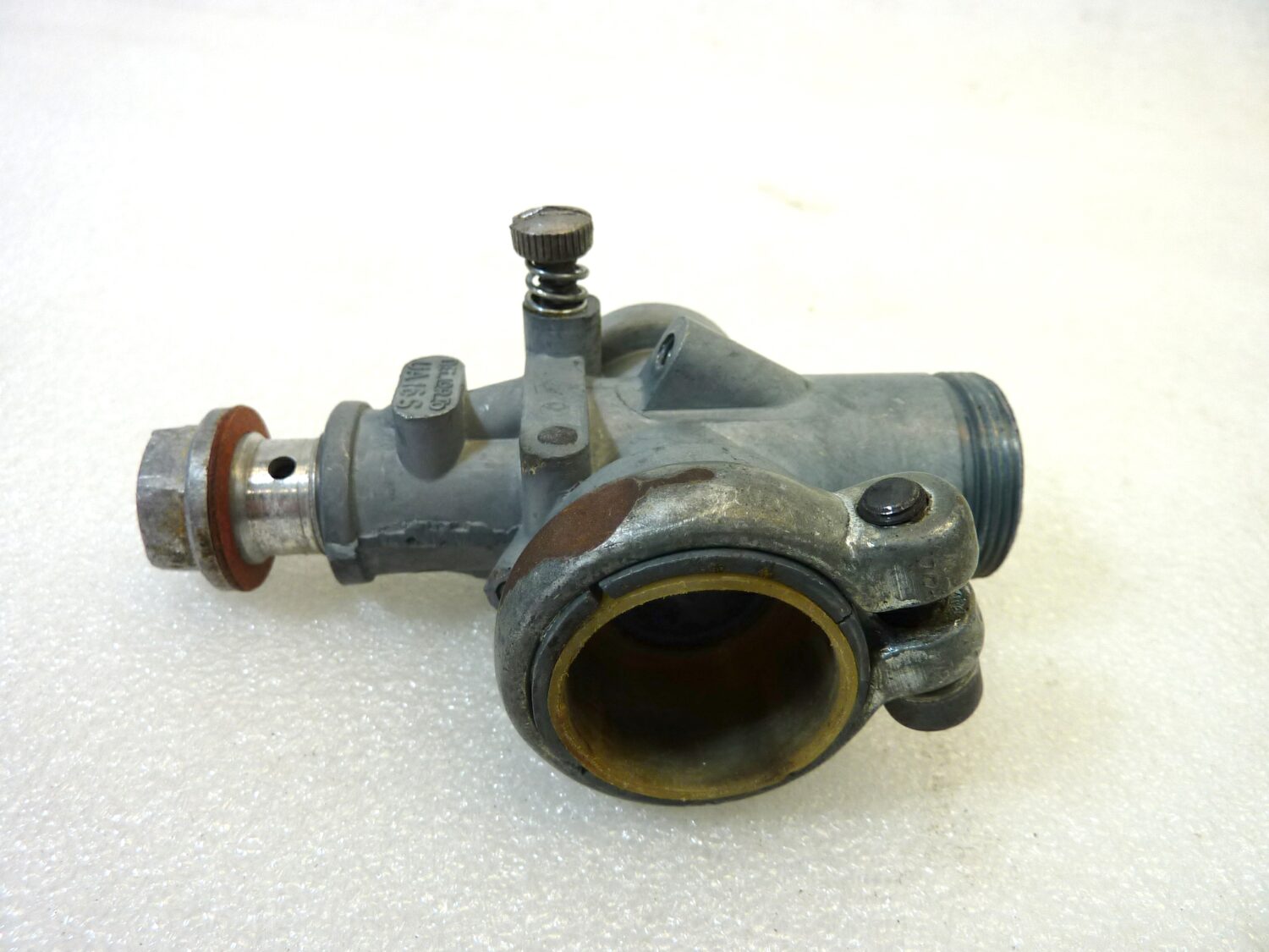 Corpo carburatore Dell'Orto UA 16 S UA16S OGGETTO NON TESTATO, PROPOSTO COME DA RITROVAMENTO, COME DA FOTO, NON APERTO, NON VERIFICATO, SOLO PARZIALE PULIZIA ESTERNA - immagine 4