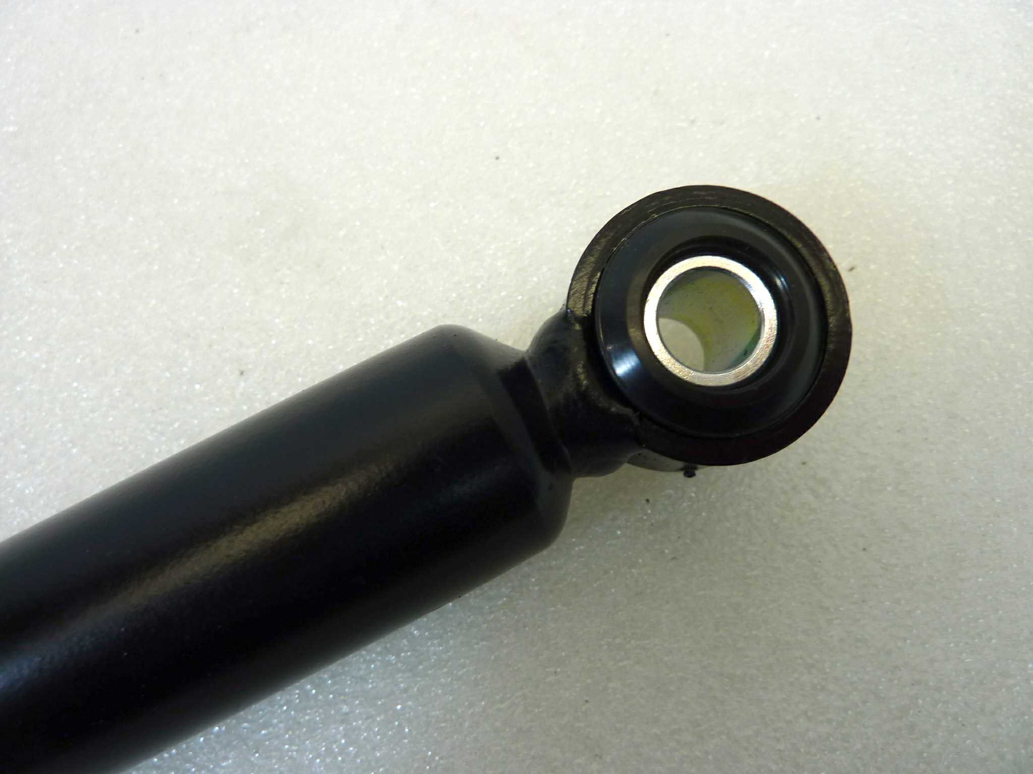 Ammortizzatore sterzo Guzzi 1000 Convert Edizione 1974
1000 G 5 Edizione 1978
850 GT Edizione 1972-1974
850 GT California Edizione 1972-1974
850 Eldorado
850 T Edizione 1973-1975
850 T3 Edizione 1975-1979
850 T3 California Edizione 1975-1980
850 T4 Edizione 1980-1982
850 Le Mans Edizione 1975-1978
750 V7 Special Edizione 1969-1971
750 V7 Sport Edizione 1972-1974
750 Ambassador Edizione 1973
750 S Edizione 1975
750 S 3 Edizione 1976
700 V700 Edizione 1967-1969 Nuovo fondo di magazzino - VEDI FOTO - LEGGI DESCRIZIONE - immagine 5
