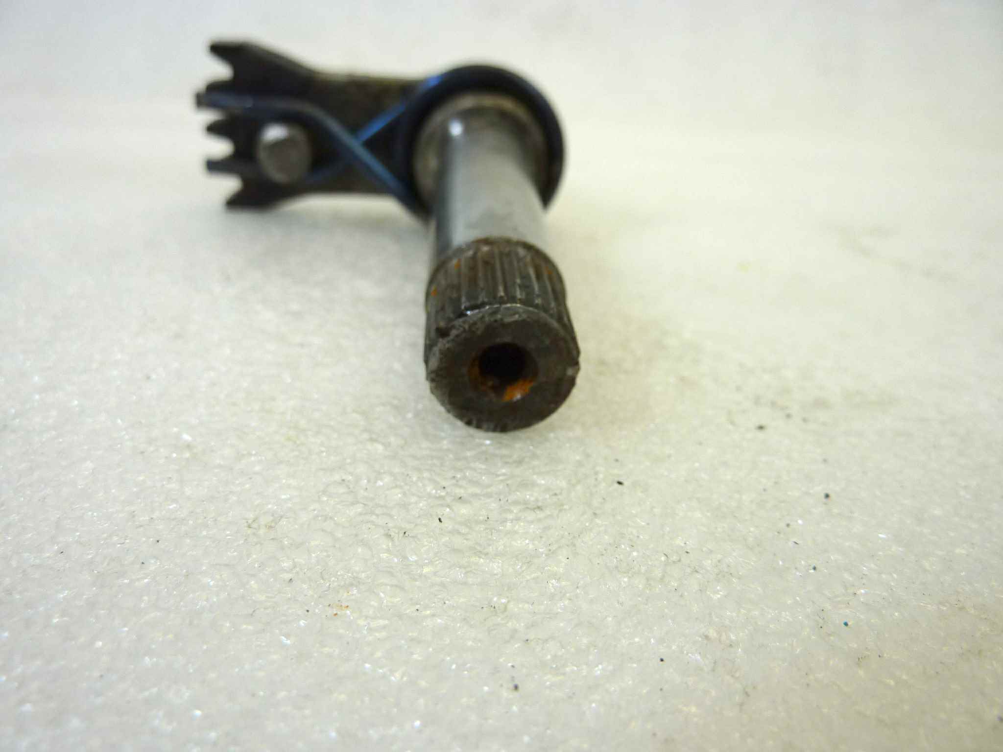 Albero selettore cambio dentato Guzzi Stornello 125 con molla cod 55236800 - immagine 10
