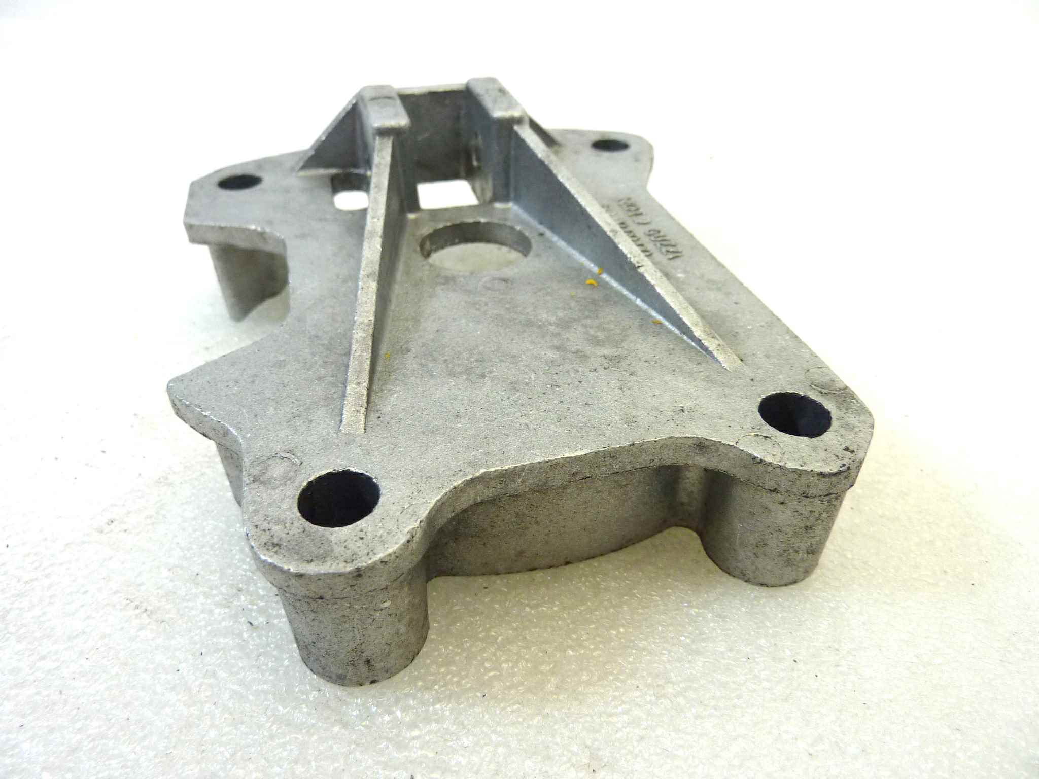 Carter staffa leva frizione Guzzi Stornello 125 160 5V cod 53090900 - immagine 3