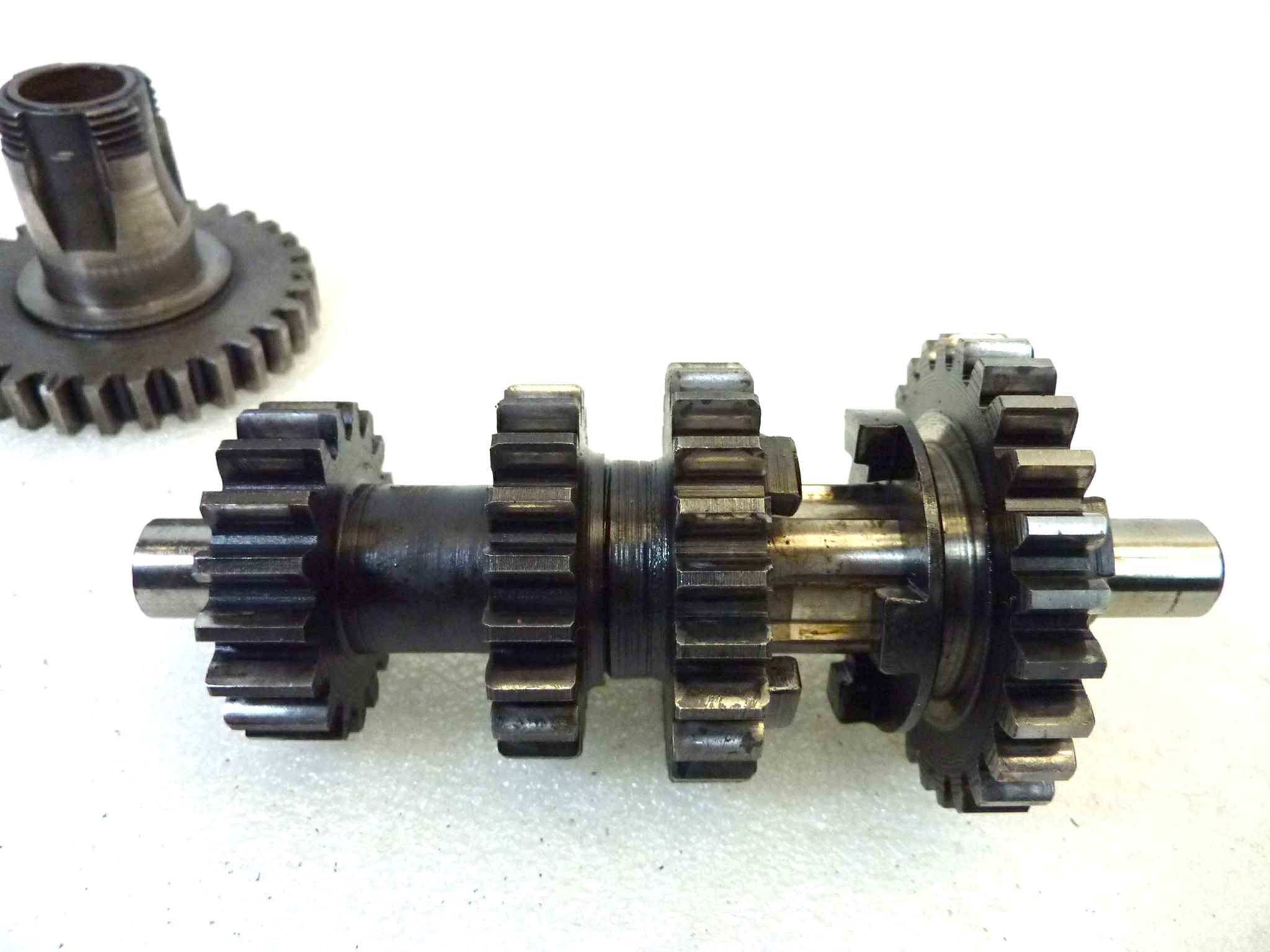 Cambio completo Guzzi Stornello 125 160 5V presa diretta 30 denti albero primario 17 22 25 29 denti albero secondario 26 22 20 18 denti - immagine 9