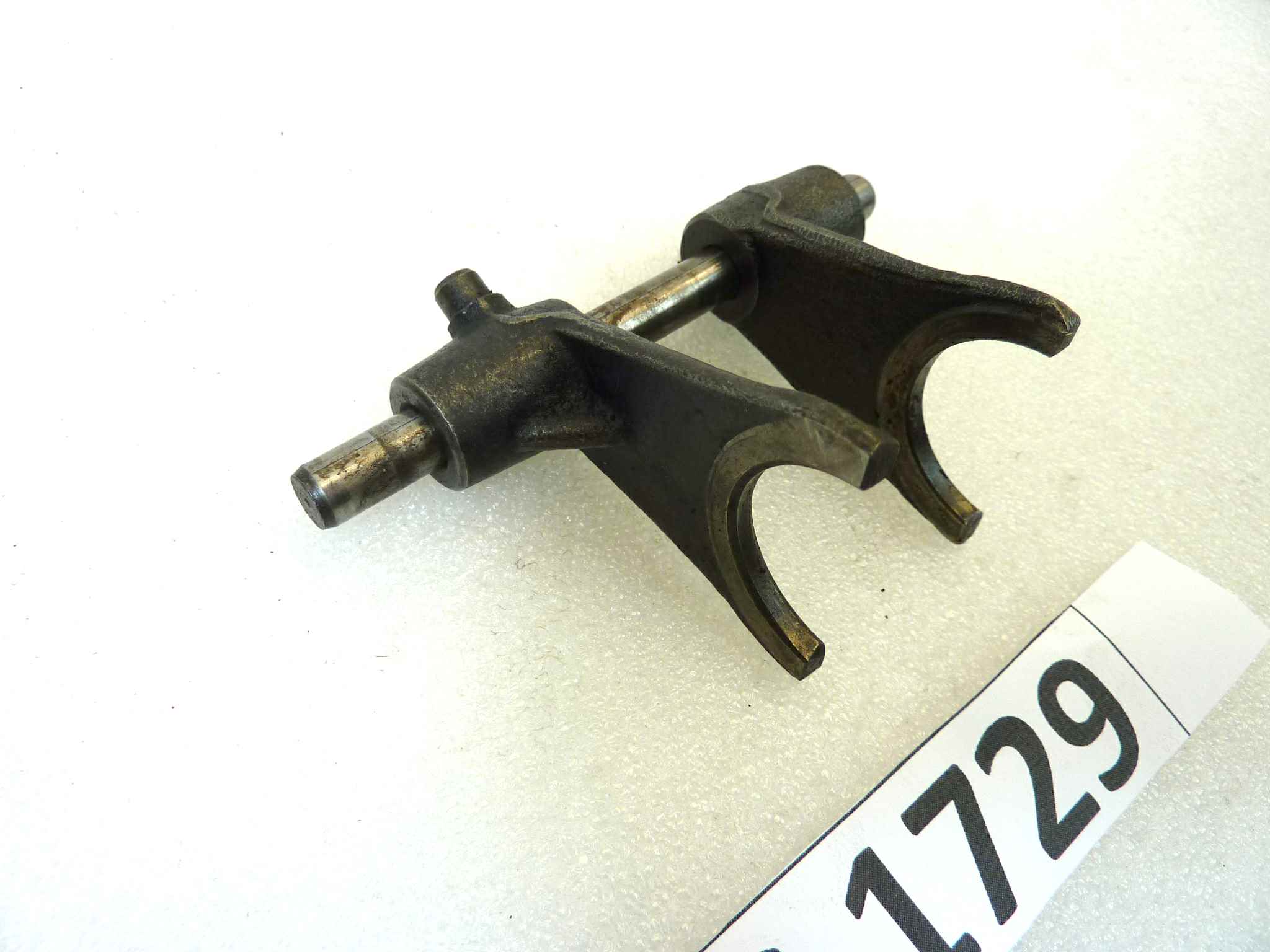 Forcellino comandi mobili Guzzi Stornello 4V cod 55230500 con albero forchette 55232400 - immagine 2