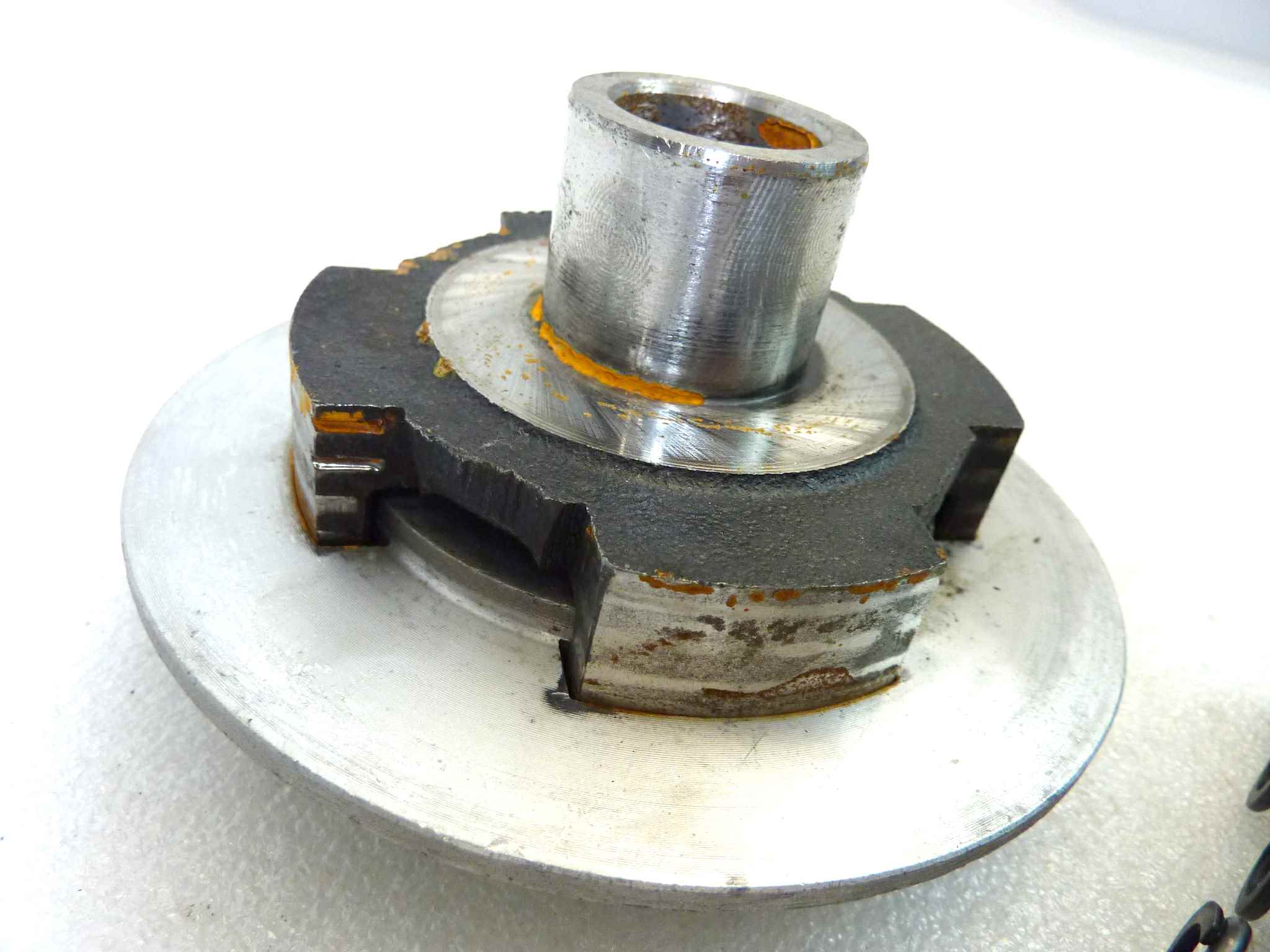 Corpo fisso frizione Guzzi Stornello cod 55081600 con molle 94321135, piatto spingidisco 54082800, anello 55080400, piatto molle - immagine 3