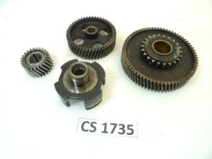 Ingranaggi frizione Guzzi Stornello pompa olio 55147700, pignone motore 55070225, trasmissione 55081100, distribuzione 55040500, libero avviamento 55266400, piattello 55266900, corpo fisso 55081600