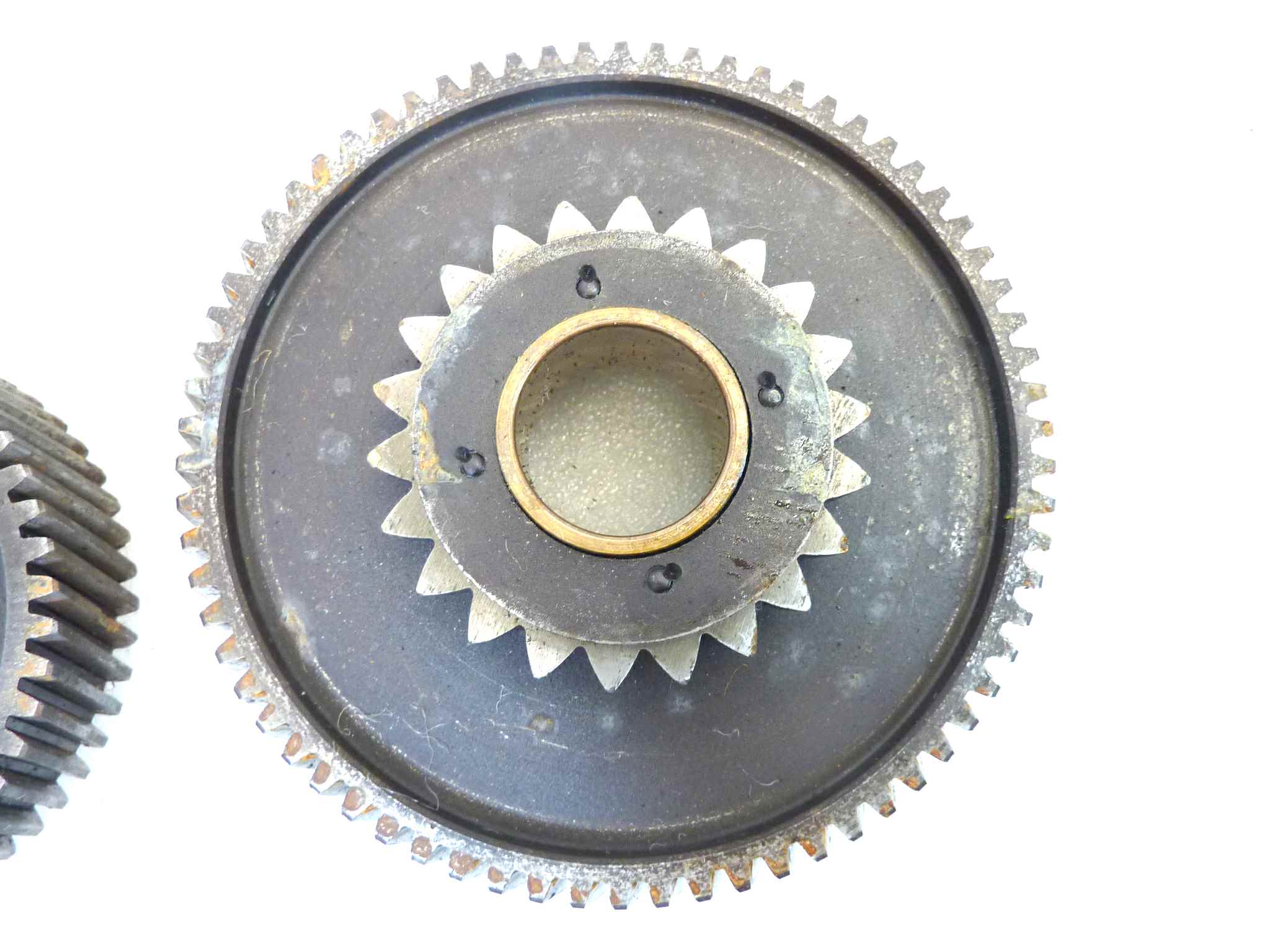 Ingranaggi frizione Guzzi Stornello pompa olio 55147700, pignone motore 55070225, trasmissione 55081100, distribuzione 55040500, libero avviamento 55266400, piattello 55266900, corpo fisso 55081600 - immagine 4