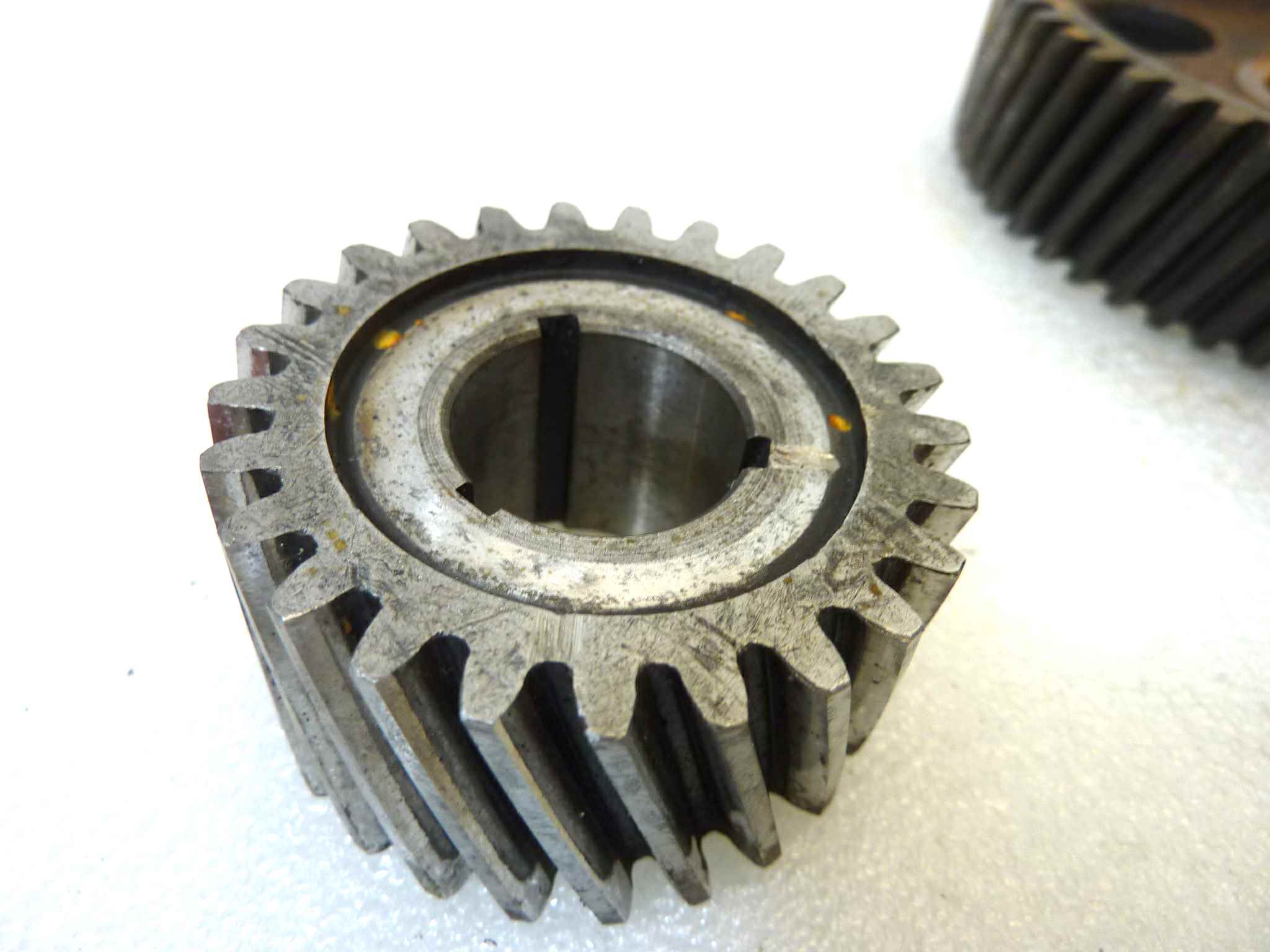 Ingranaggi frizione Guzzi Stornello pompa olio 55147700, pignone motore 55070225, trasmissione 55081100, distribuzione 55040500, libero avviamento 55266400, piattello 55266900, corpo fisso 55081600 - immagine 11