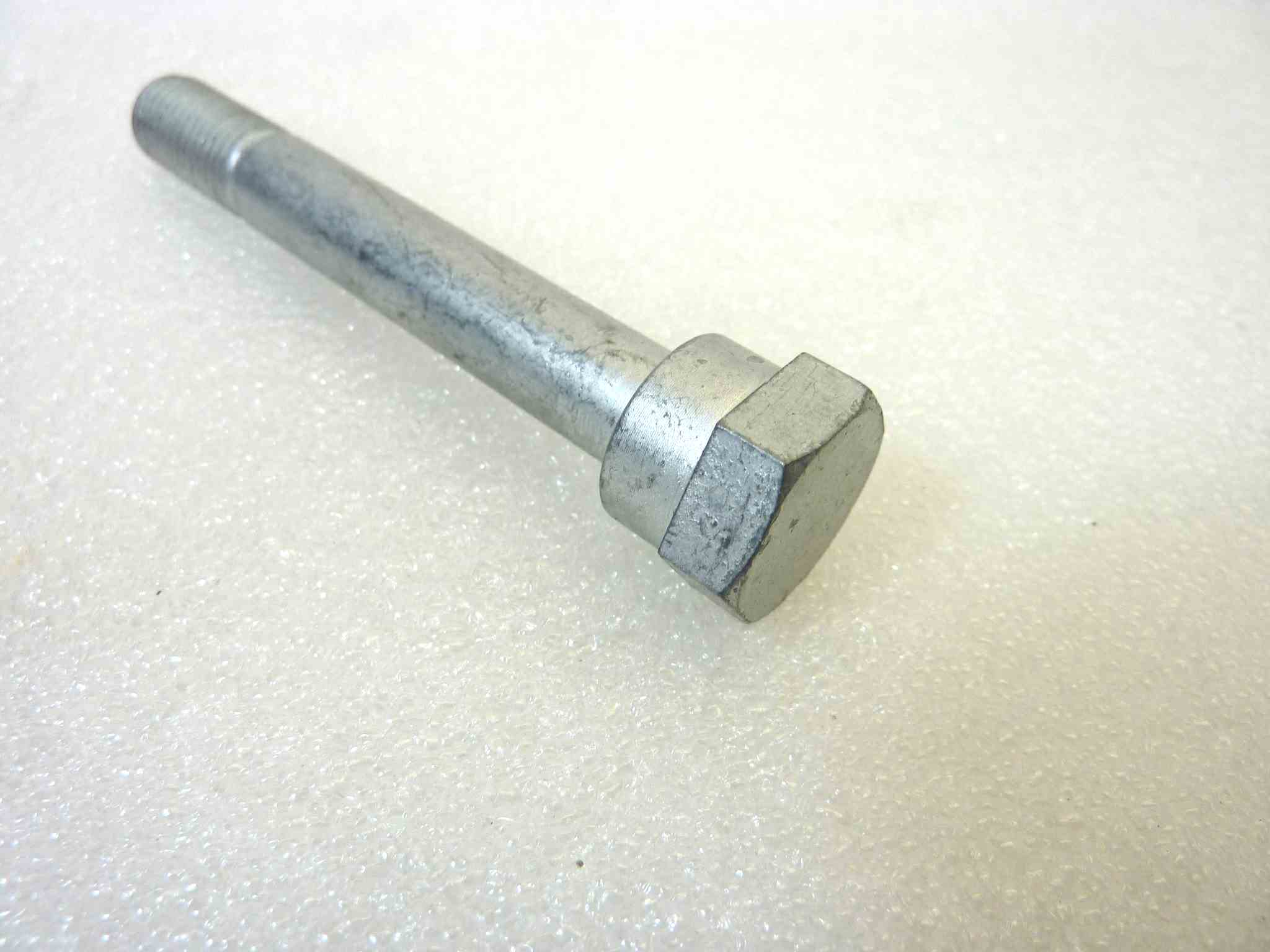 Bullone perno ruota posteriore Guzzi V11 Sport 1100 cod 30357800 NUOVO Fondo di magazzino Leggi descrizione - immagine 3