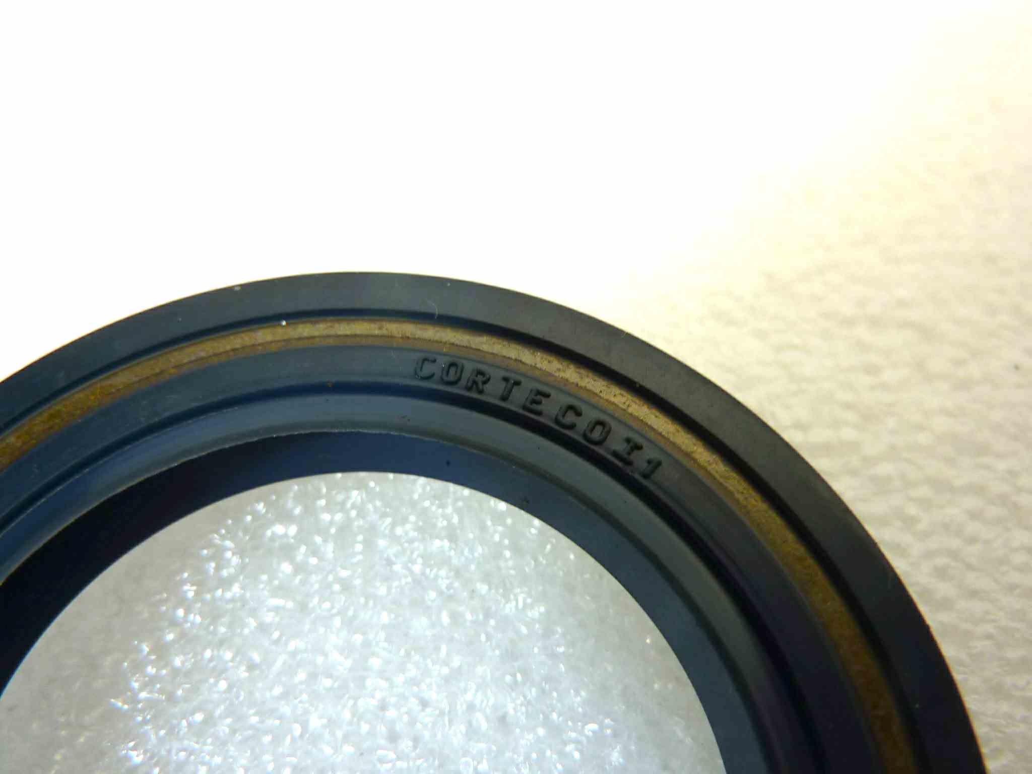 Anello paraolio cardano Guzzi Sport 1100 V11 35x52x7 cod 90403552 NUOVO Fondo di magazzino Leggi descrizione - immagine 4
