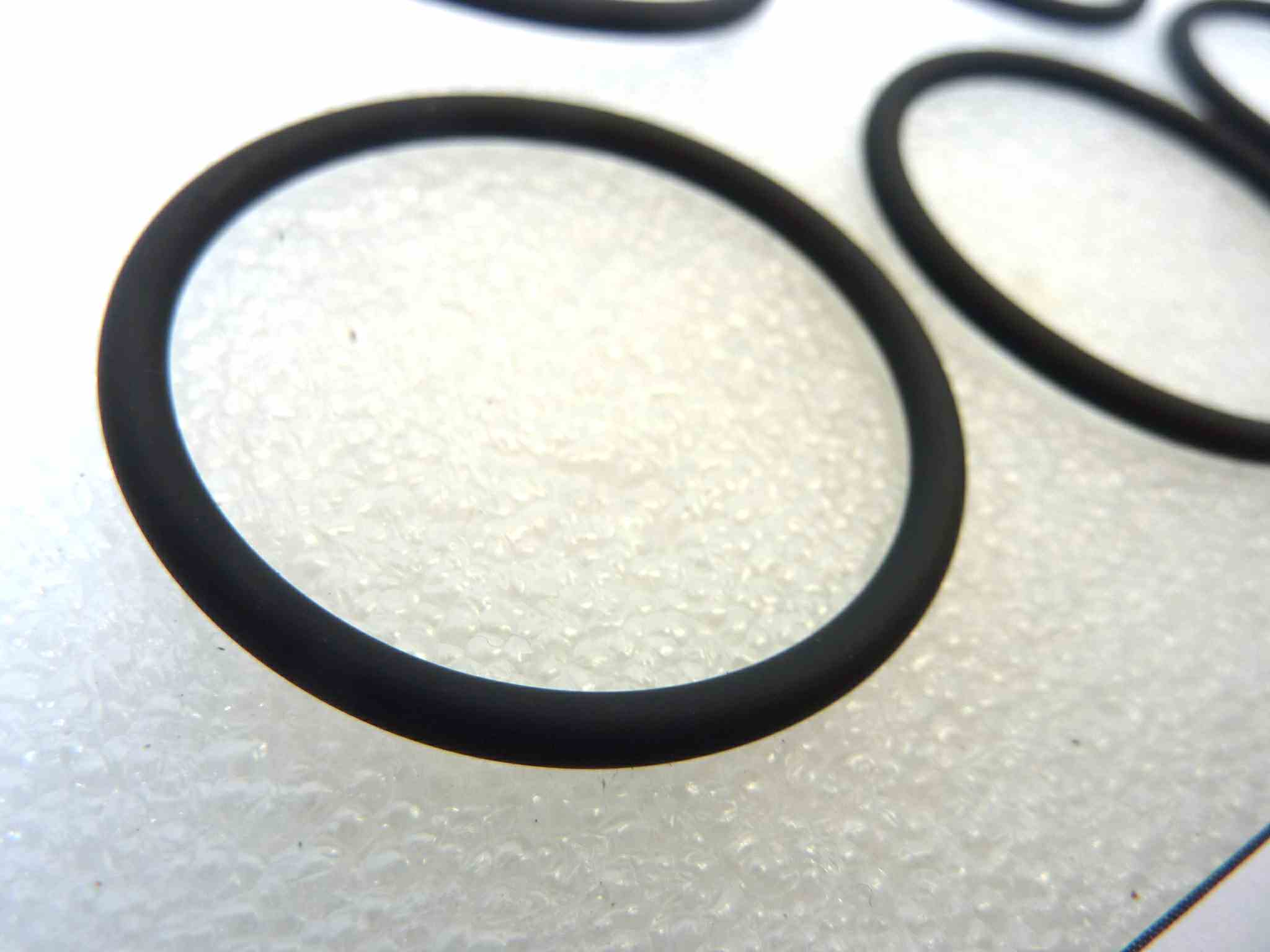 Or O-ring albero distribuzione Guzzi V10 Daytona 1000 Sport 1200 cod 90706331 5 pezzi NUOVO Fondo di magazzino Leggi descrizione - immagine 2