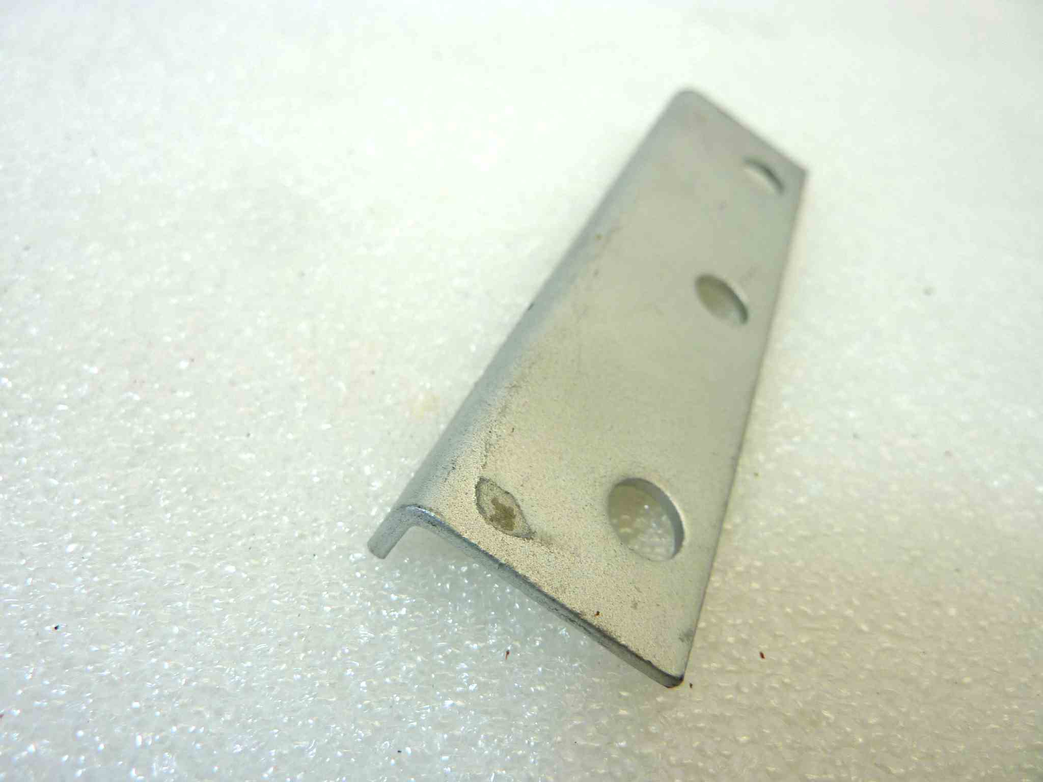 Staffa piastra Guzzi V10 Centauro 1997 - 1999 cod 27287000 NUOVO Fondo di magazzino Leggi descrizione - immagine 6